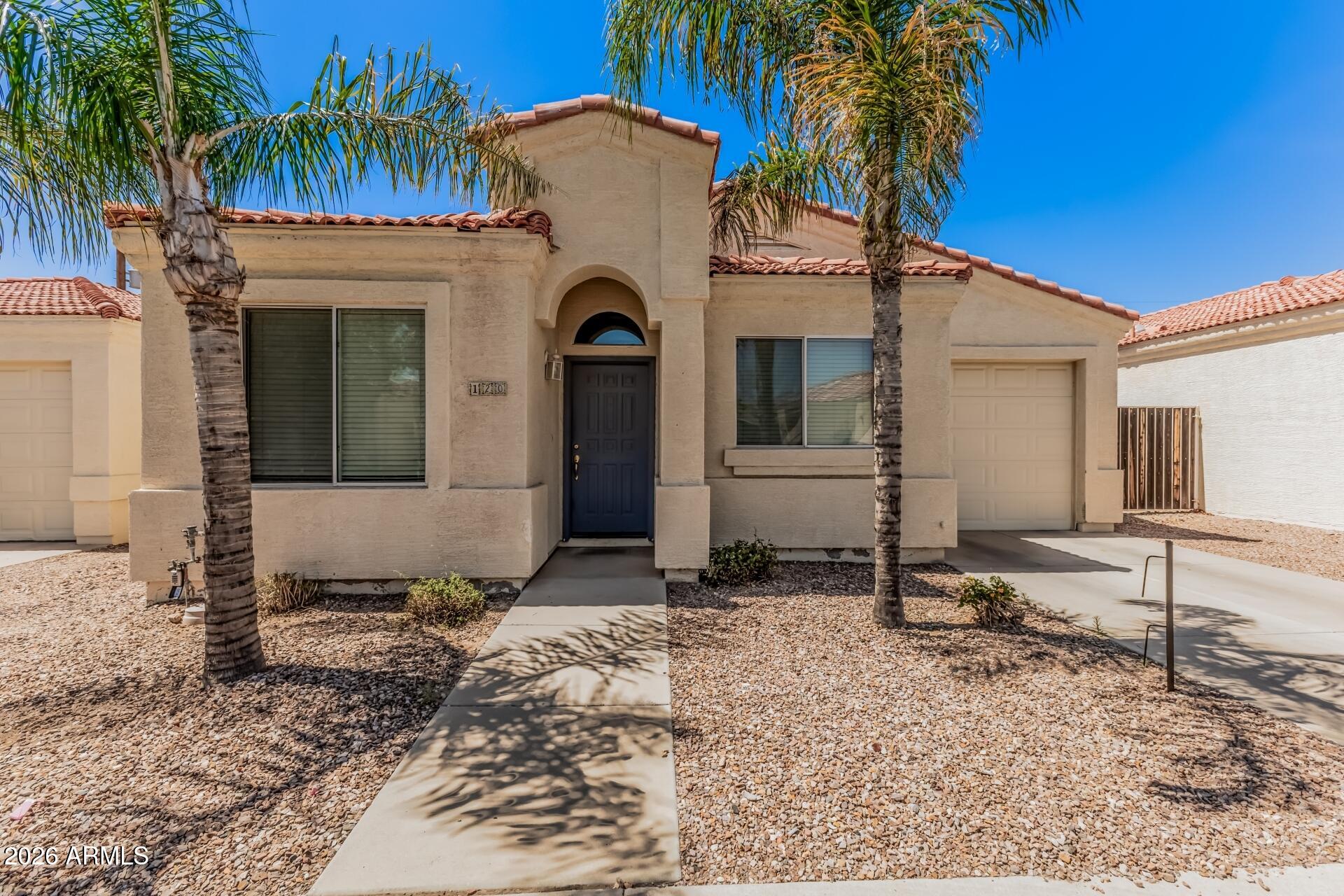 120 N WARREN Street, Mesa, AZ 85207 — Photo 1 of 40