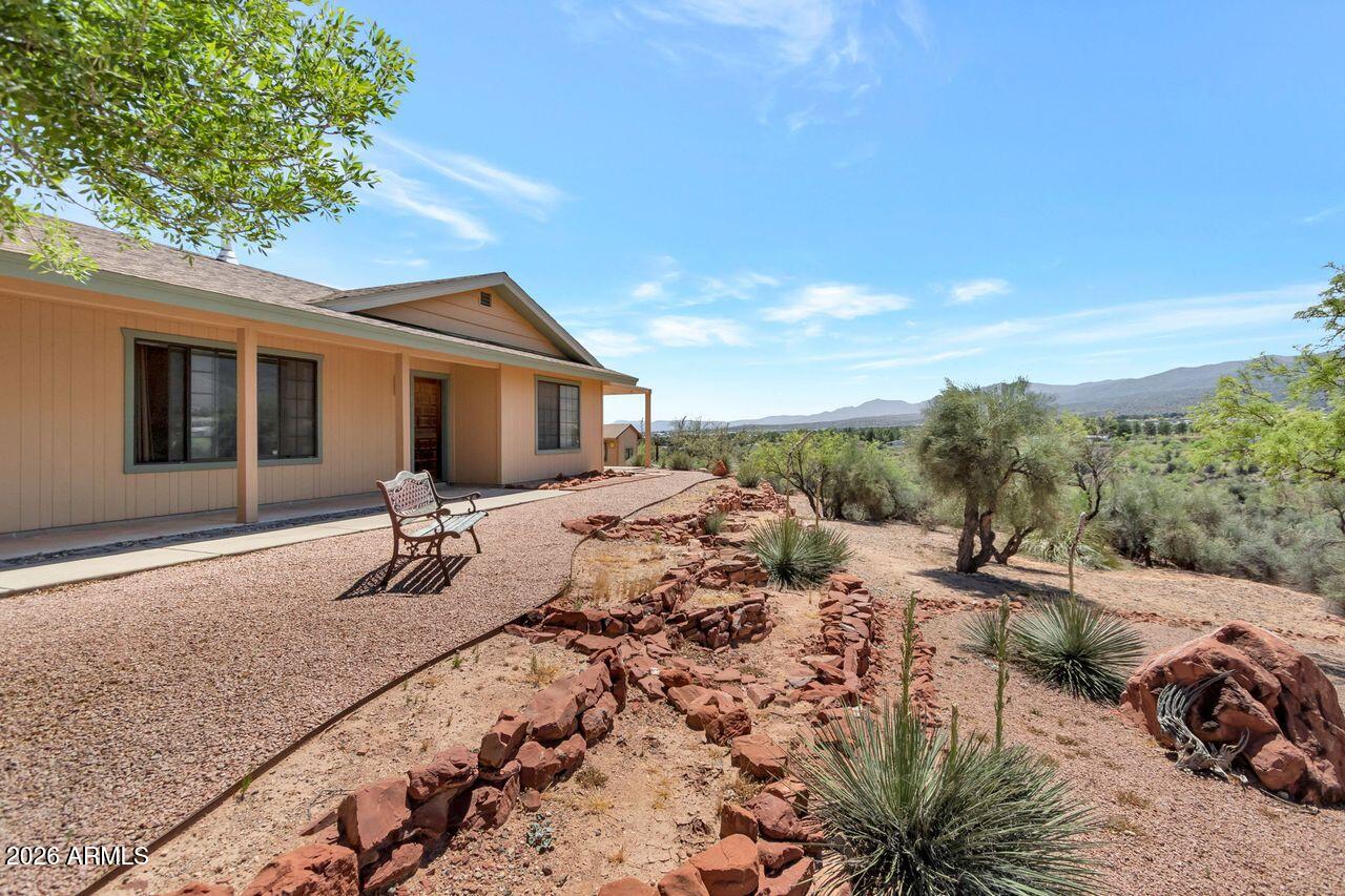 949 Rabbit Run, Clarkdale, AZ 86324 — Photo 1 of 46