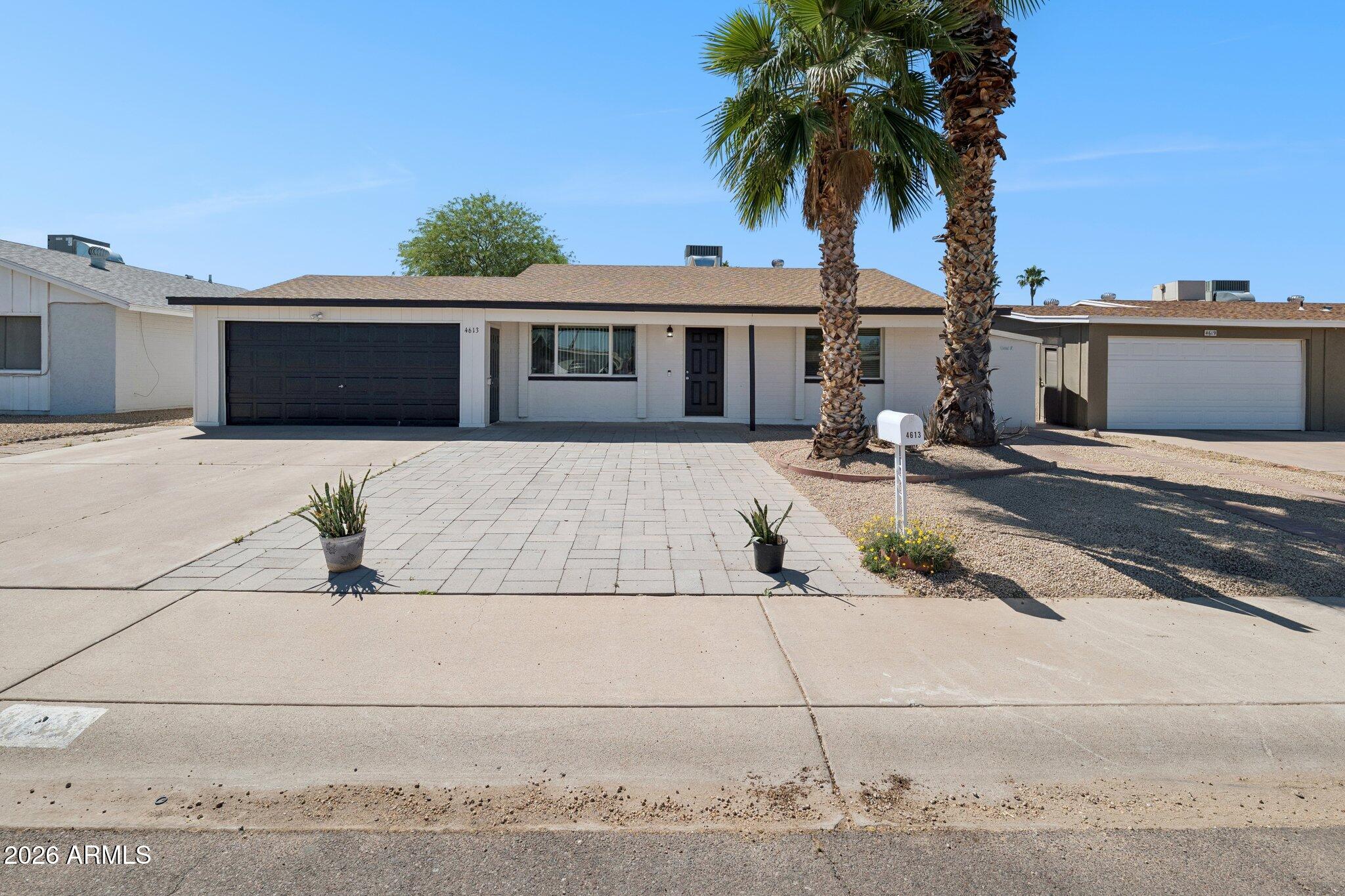 4613 W SUNNYSIDE Avenue, Glendale, AZ 85304 — Photo 1 of 30