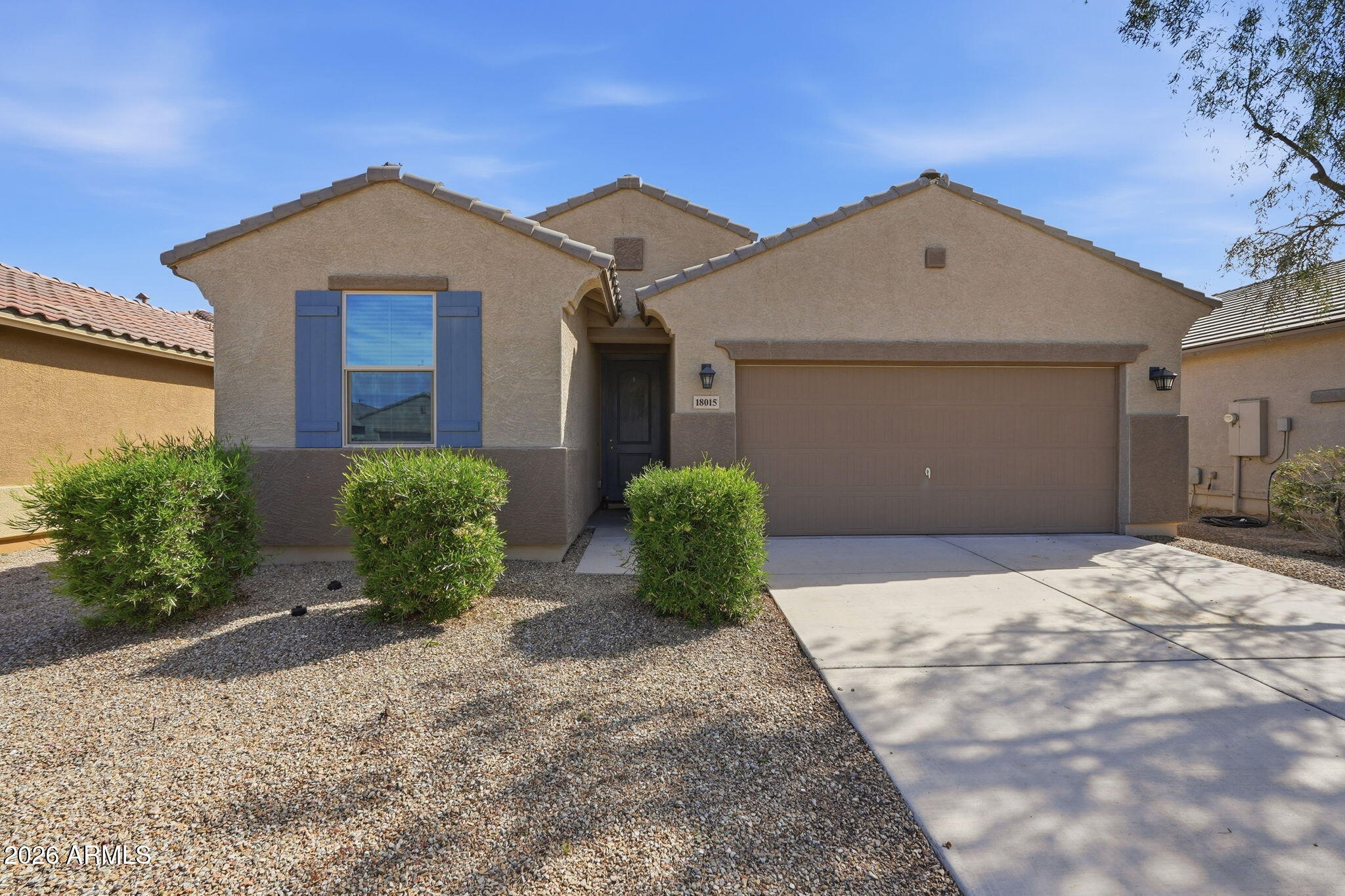 18015 W LOUISE Drive, Surprise, AZ 85387 — Photo 1 of 37