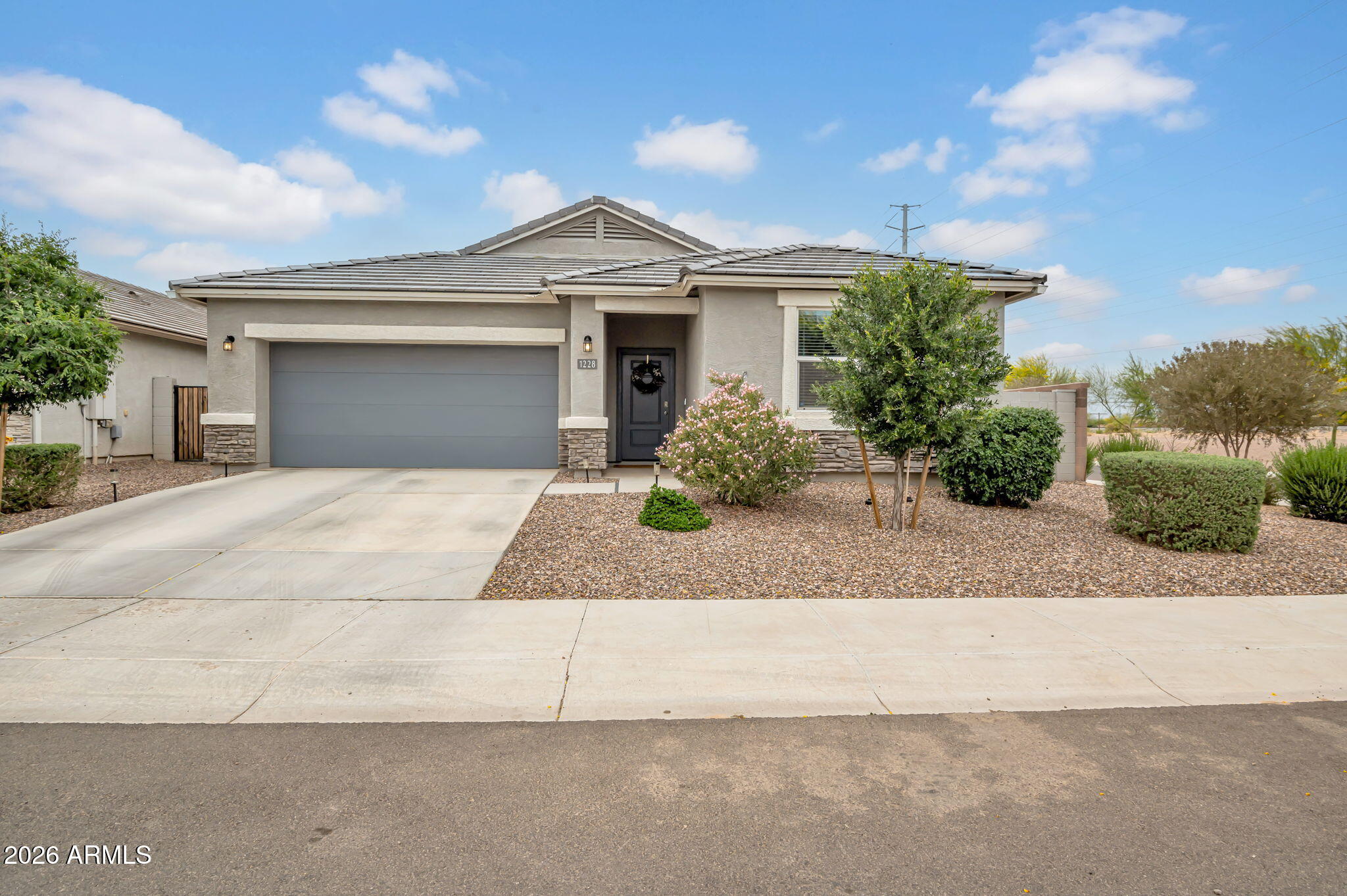 1228 W GLOUCESTER Road, San Tan Valley, AZ 85143 — Photo 1 of 32
