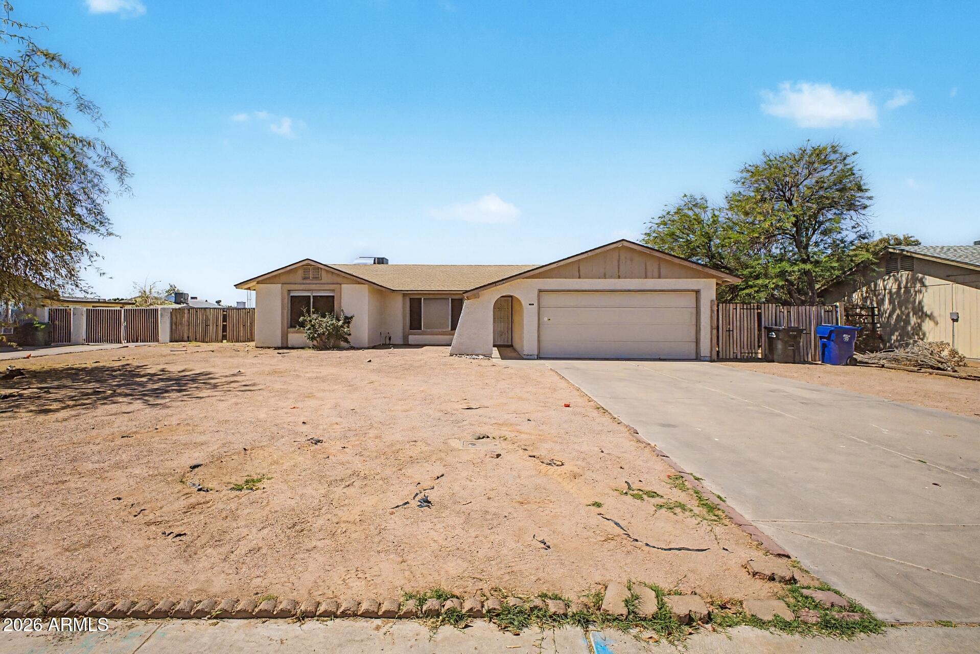 1540 N STERLING, Mesa, AZ 85207 — Photo 1 of 26