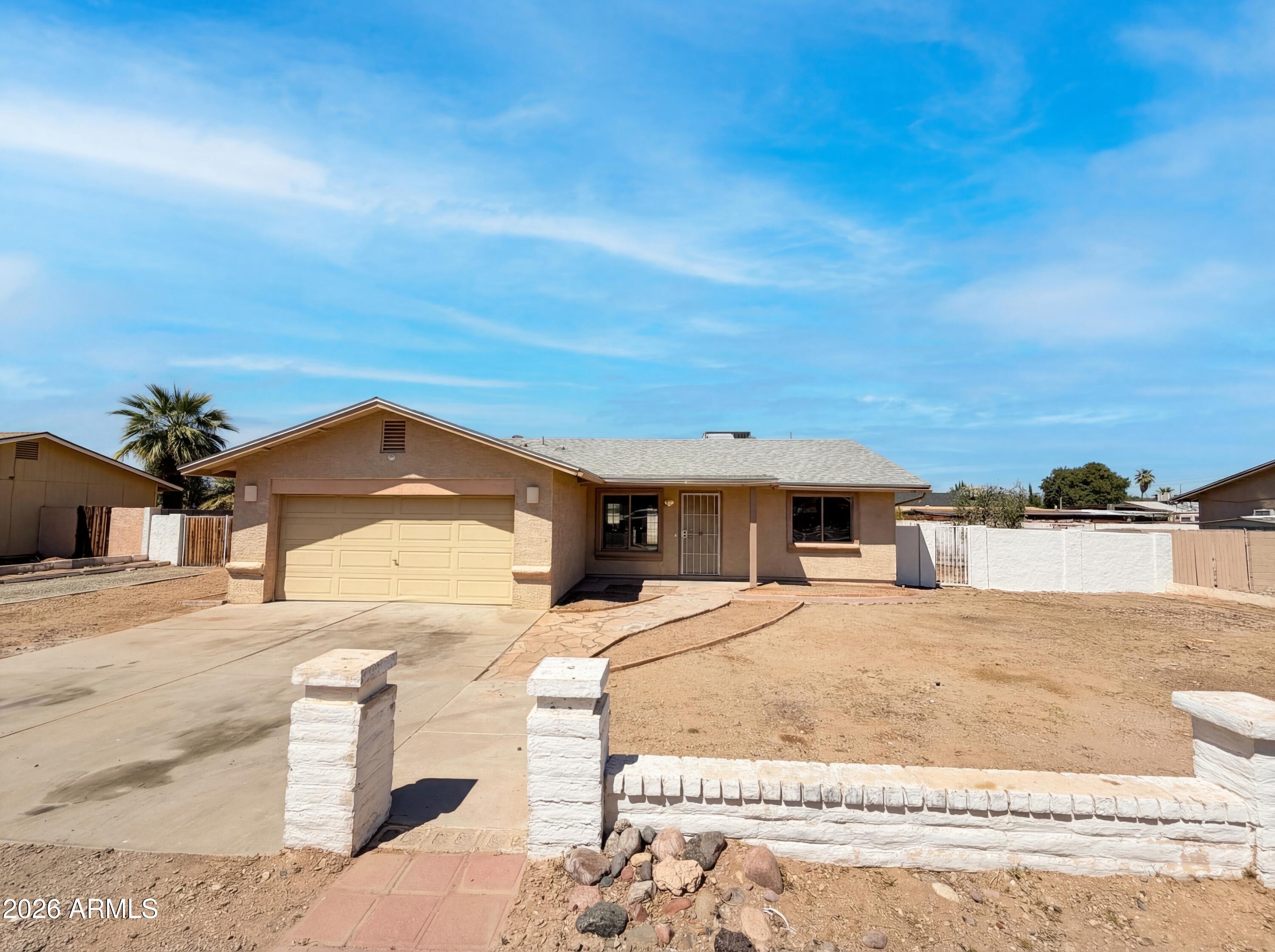13138 W SIERRA VISTA Drive, Glendale, AZ 85307 — Photo 1 of 29