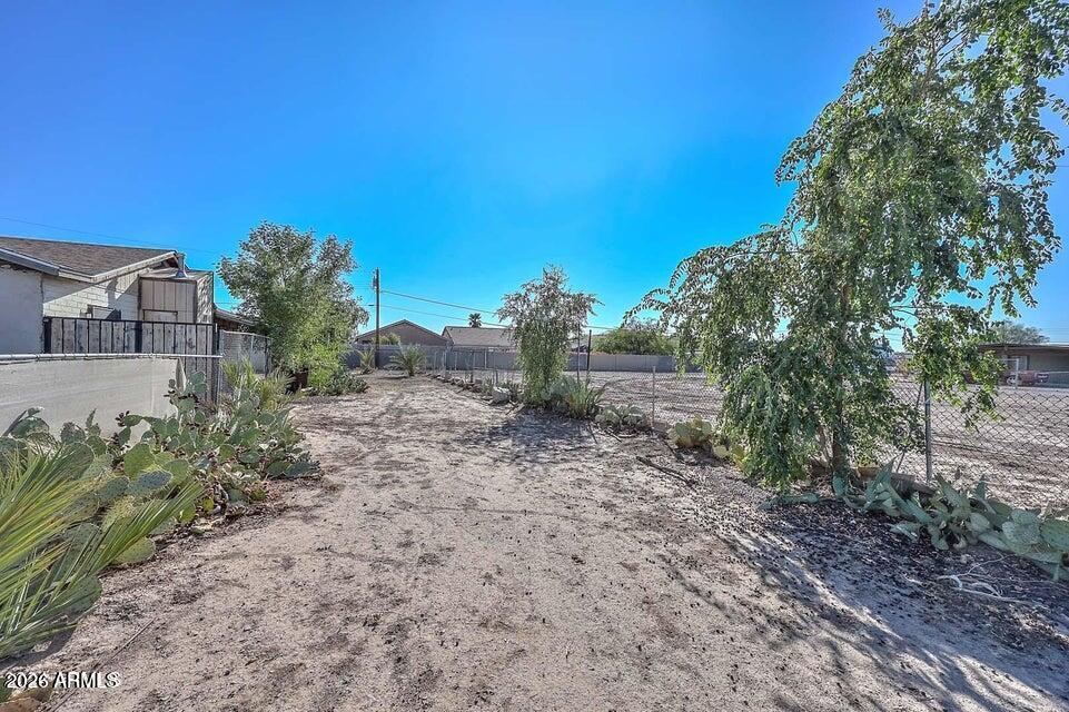3339 W Washington Street 2, Phoenix, AZ 85009 — Photo 1 of 5