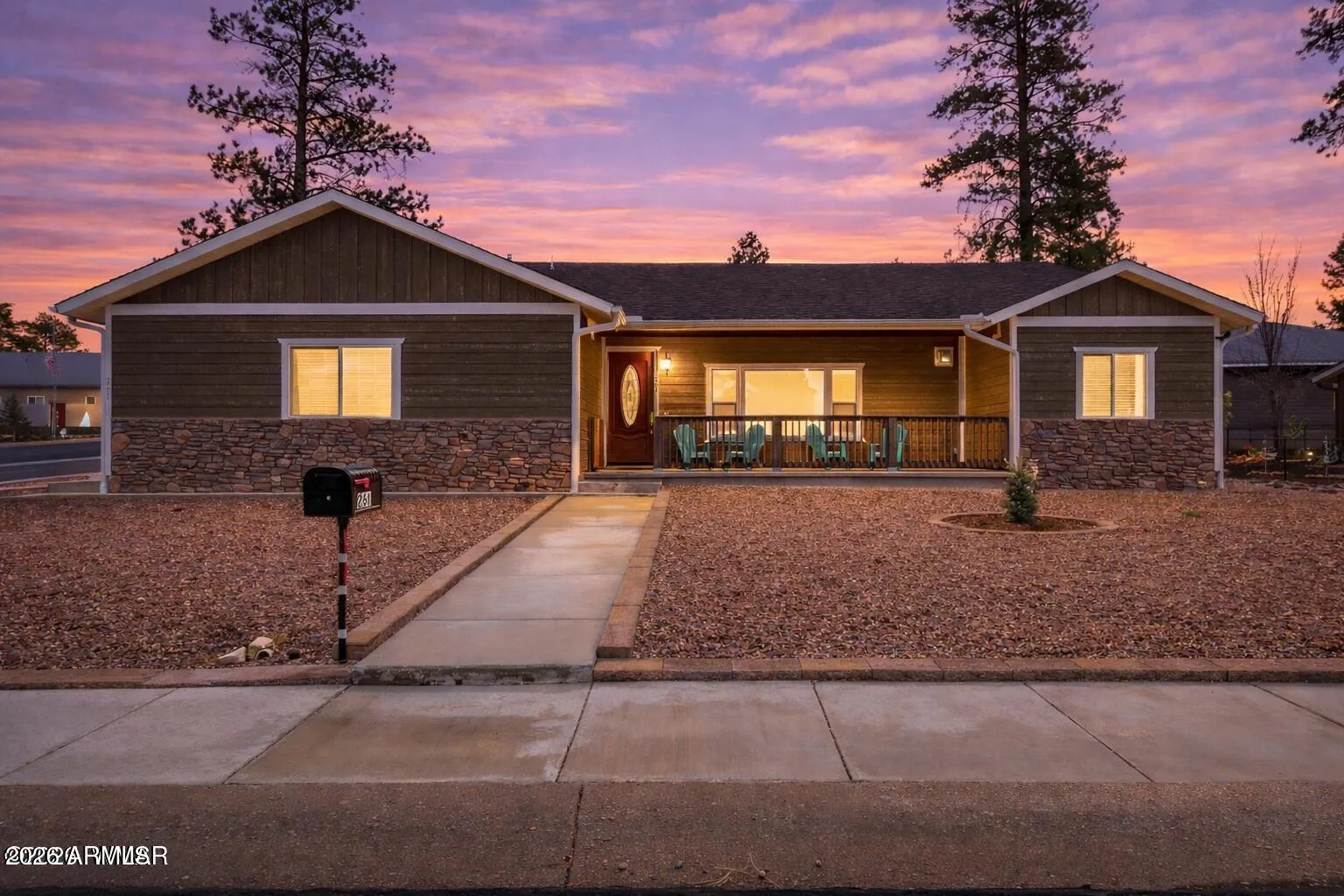 261 N FOX Run, Show Low, AZ 85901 — Photo 1 of 44