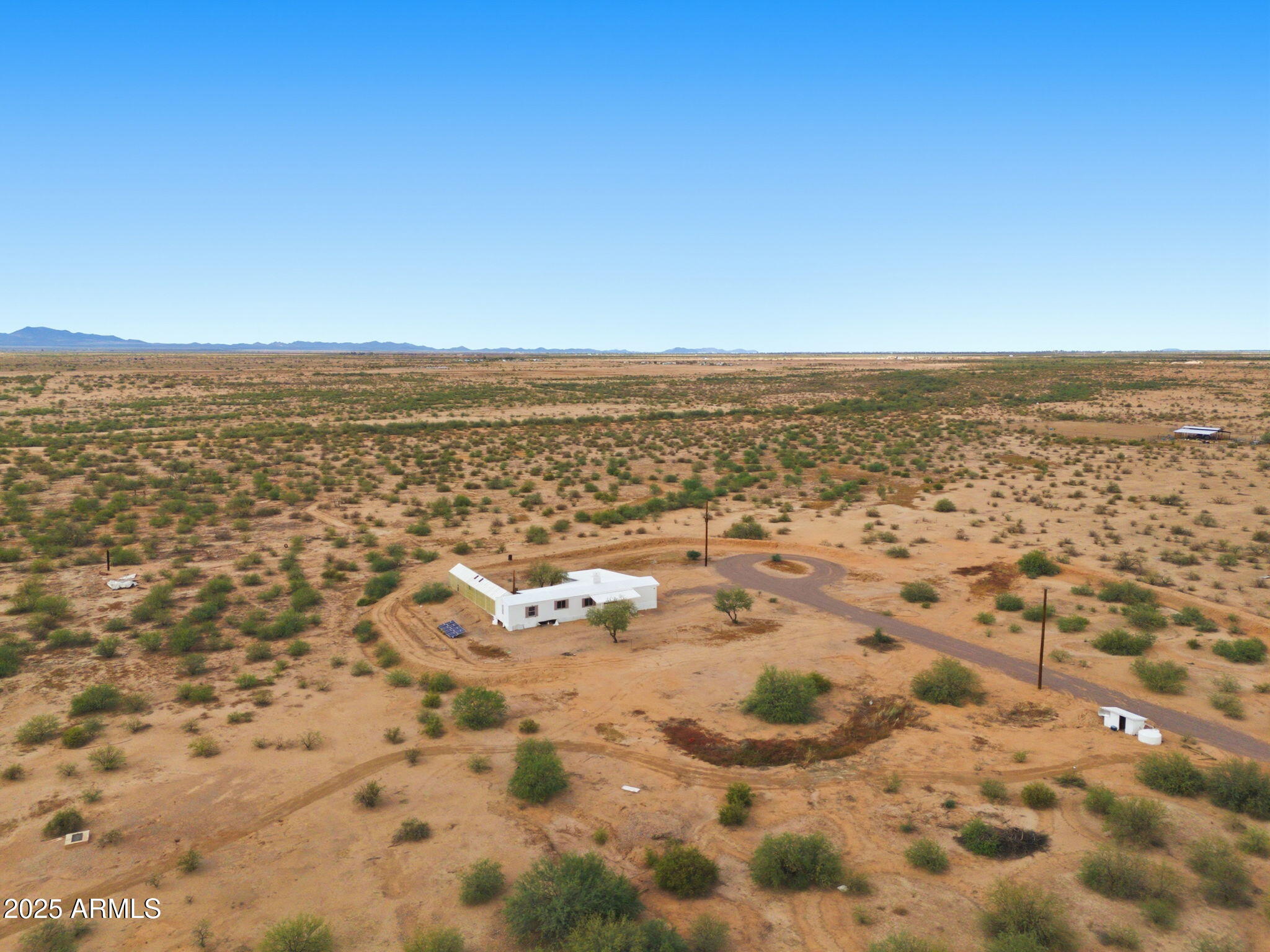 9156 S THORNTON Road, Casa Grande, AZ 85193 — Photo 1 of 24