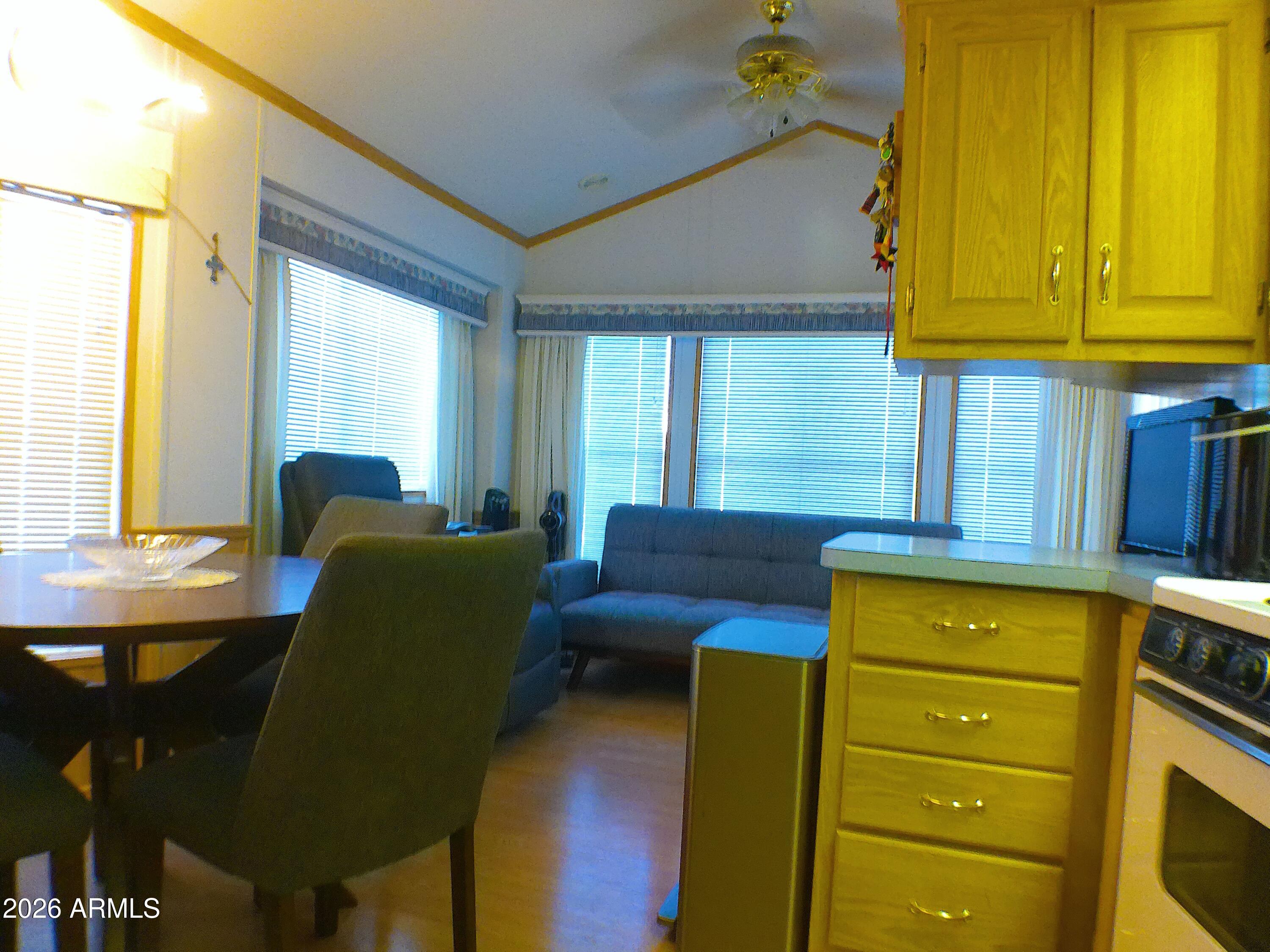 Thumbnail 19