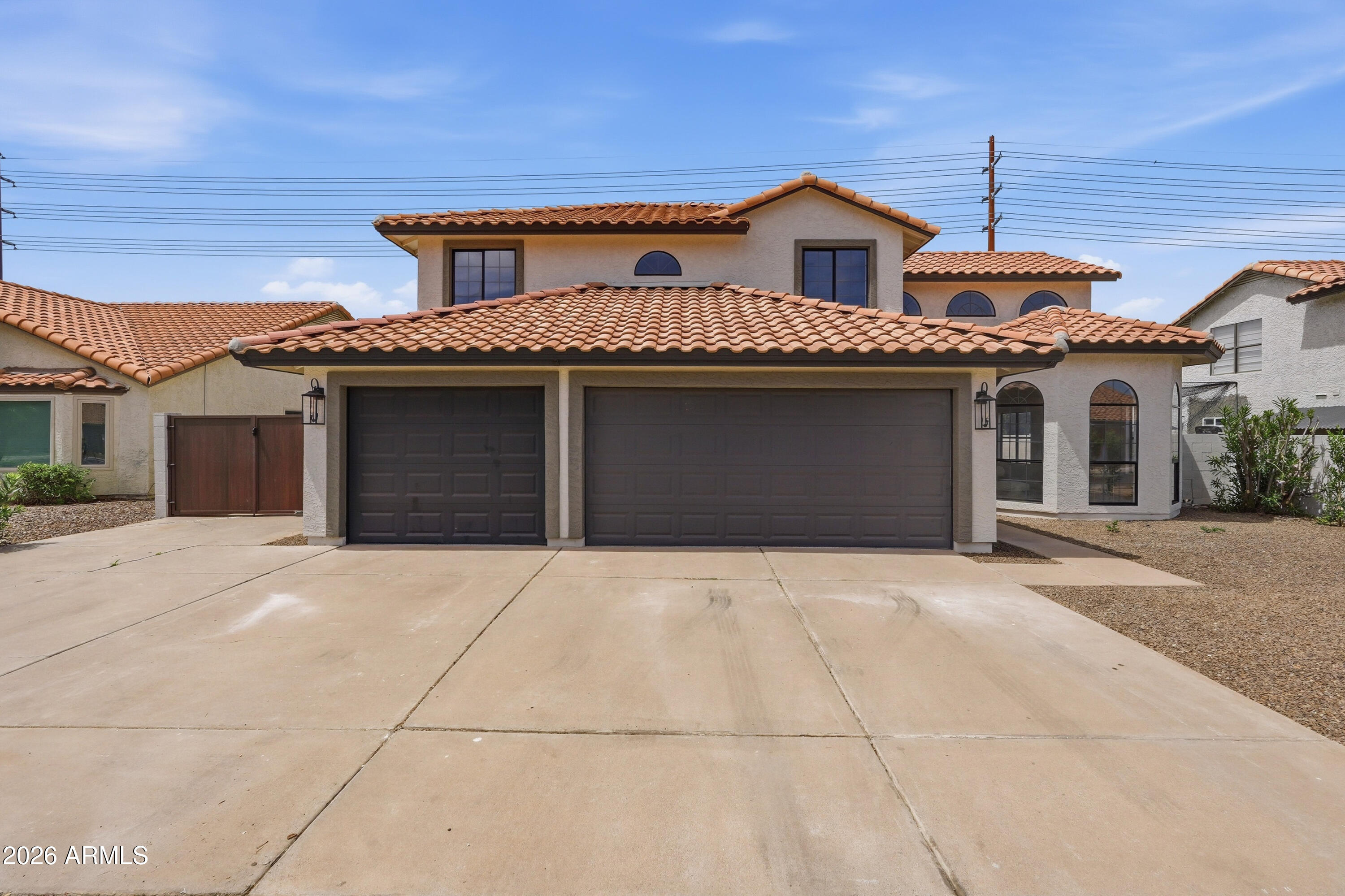 858 N SAINT ELENA Street, Gilbert, AZ 85234 — Photo 1 of 44