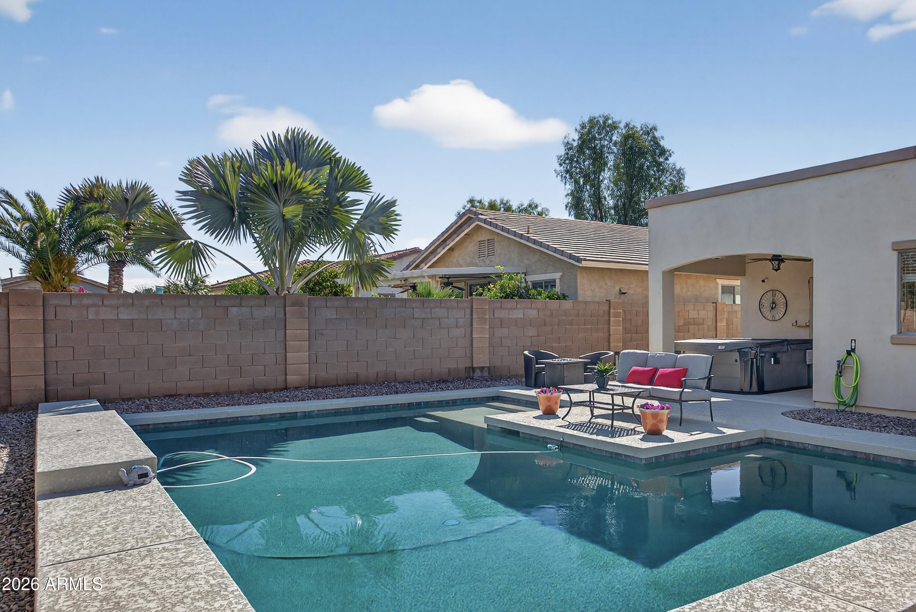 3740 E JAGUAR Avenue, Gilbert, AZ 85298 — Photo 1 of 38