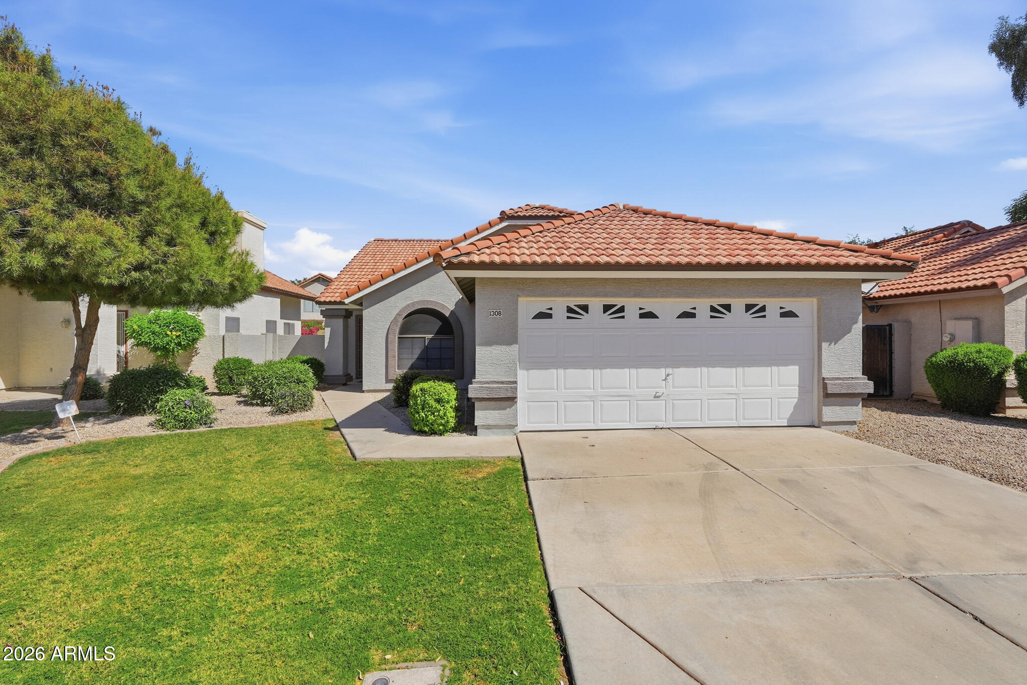1308 W STARFISH Drive, Gilbert, AZ 85233 — Photo 1 of 35