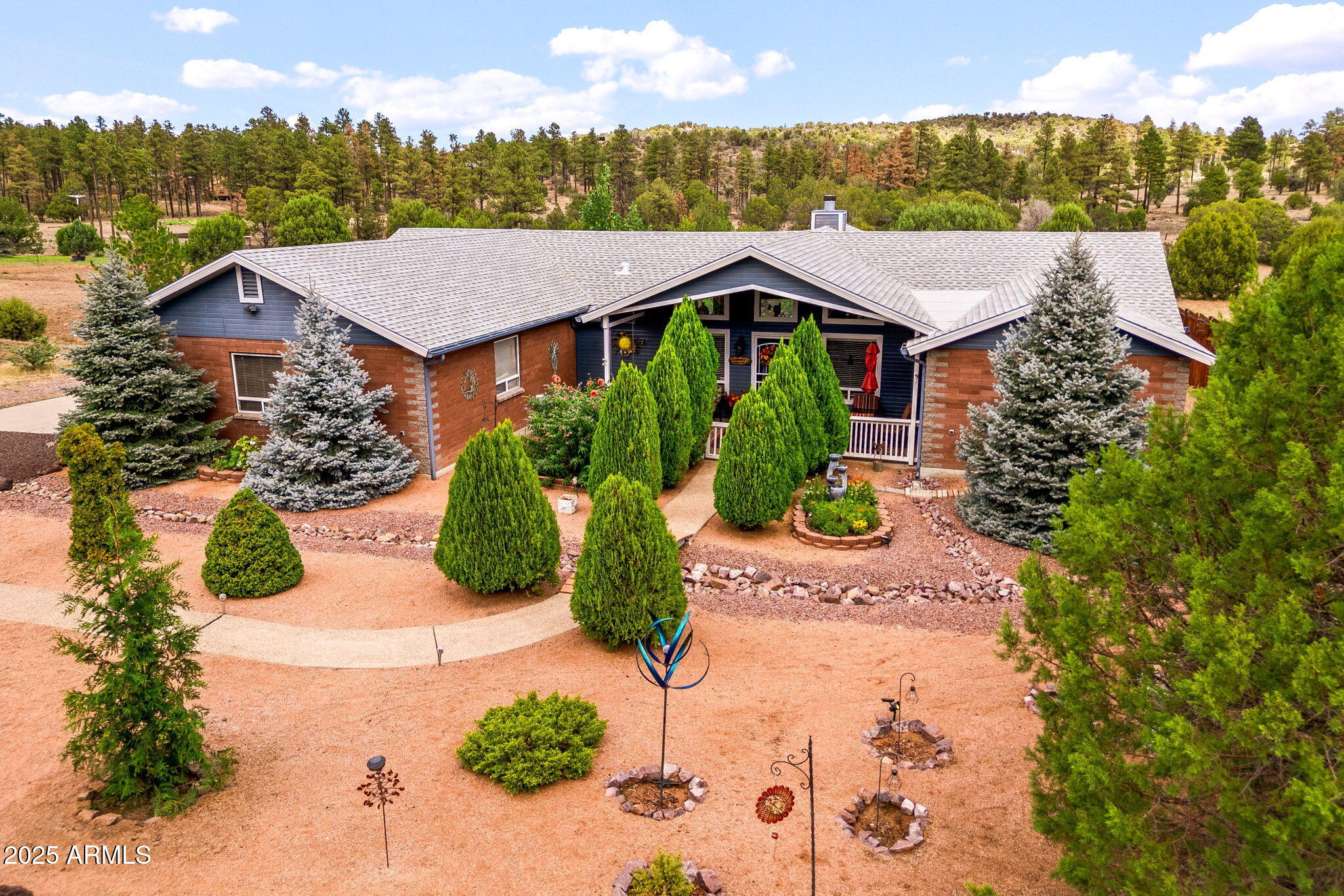 5330 APRIL Place, Pinedale, AZ 85934 — Photo 1 of 52