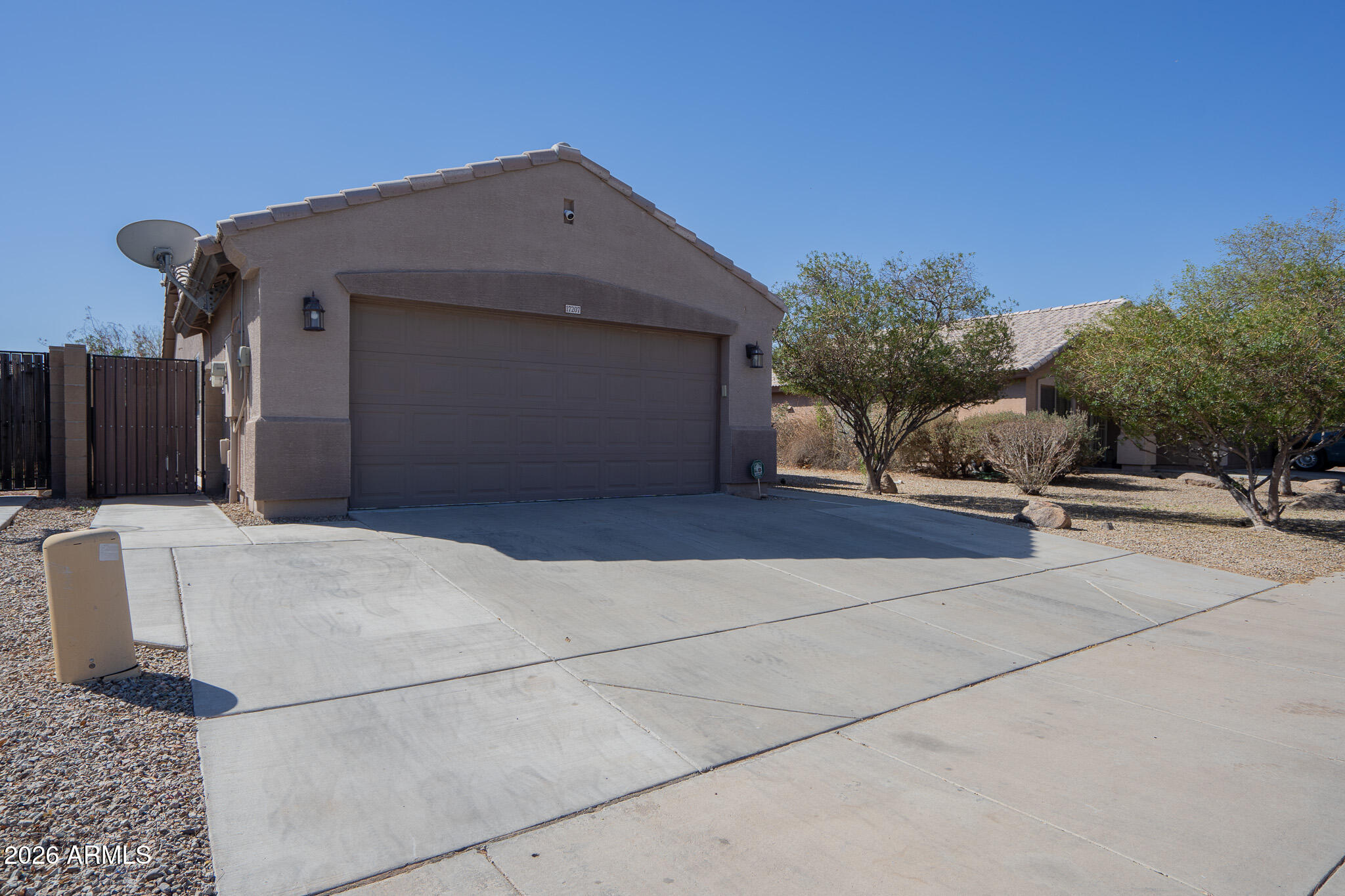 17207 W DURANGO Street, Goodyear, AZ 85338 — Photo 1 of 32