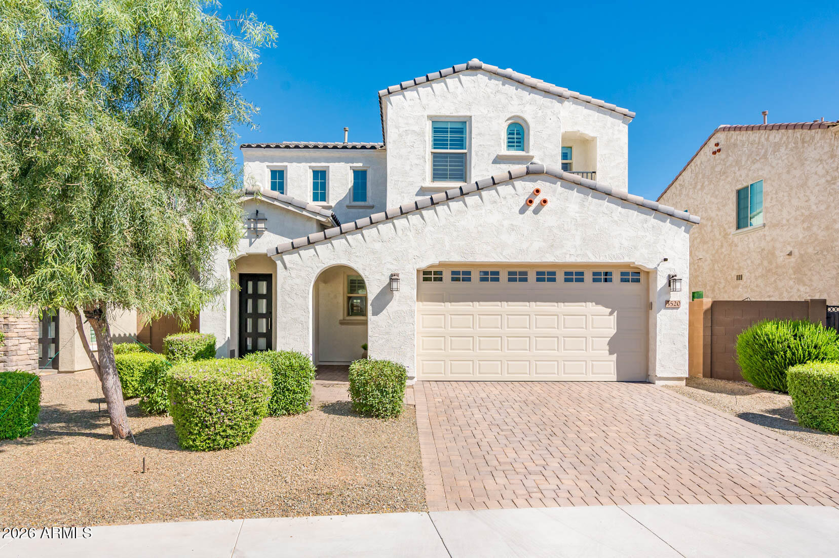 3520 E CREST Lane, Phoenix, AZ 85050 — Photo 1 of 35