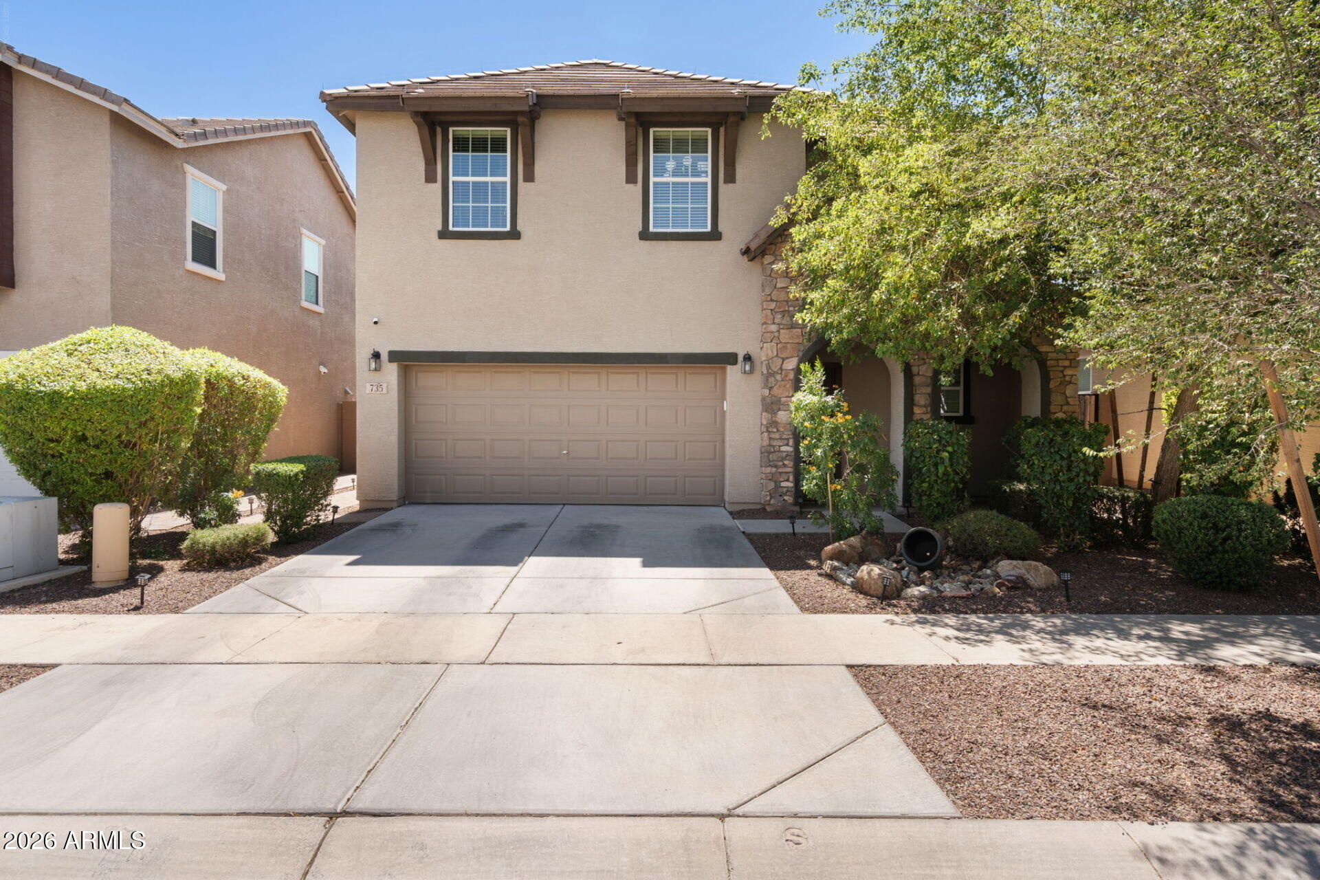 735 E GARY Lane, Phoenix, AZ 85042 — Photo 1 of 32