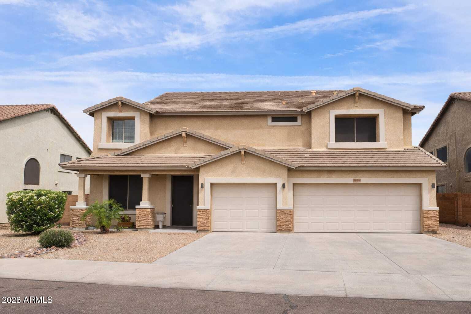 3204 W LYNNE Lane, Phoenix, AZ 85041 — Photo 1 of 45