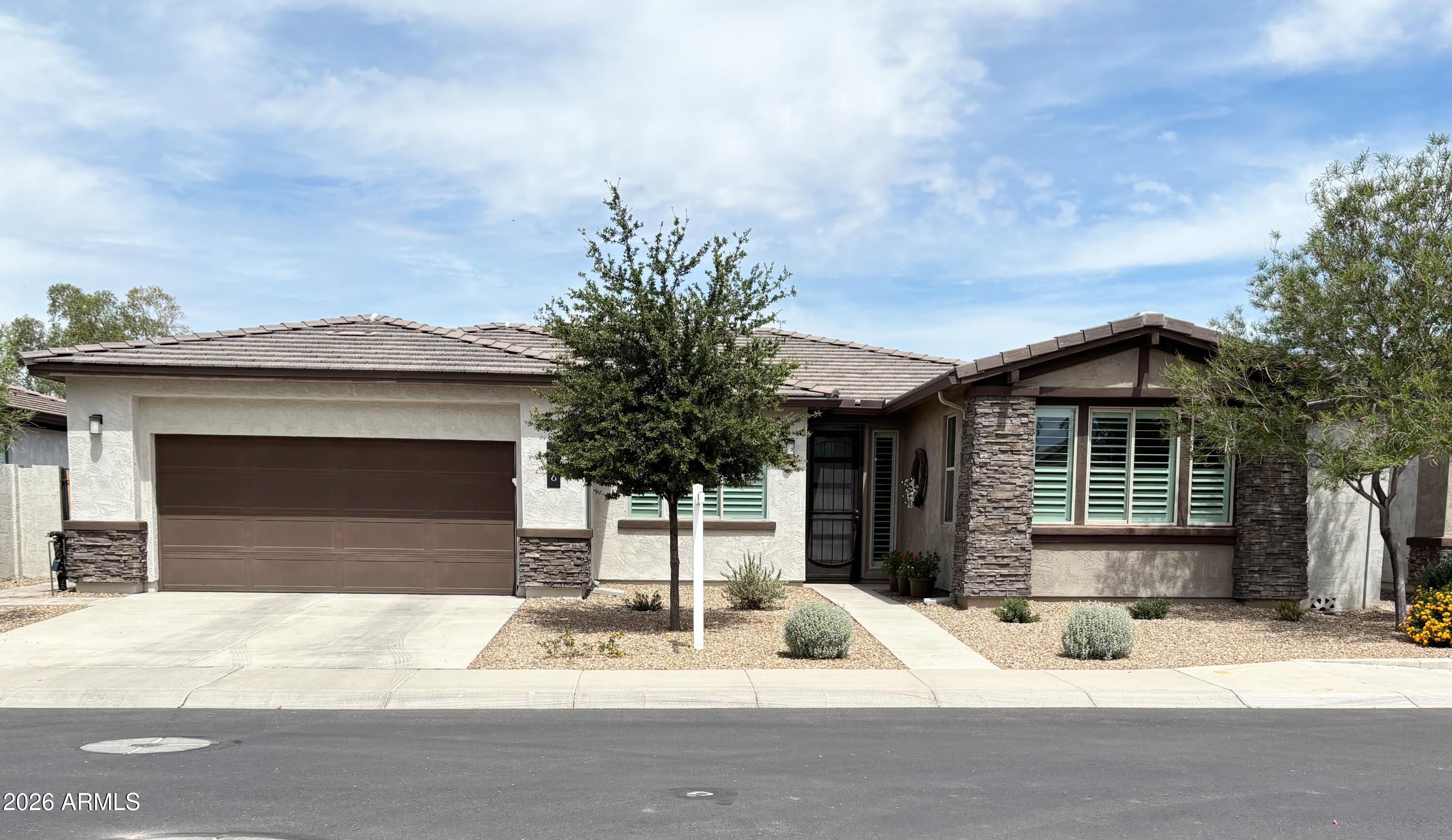 1416 W AVENIDA DEL VALLE, San Tan Valley, AZ 85140 — Photo 1 of 25