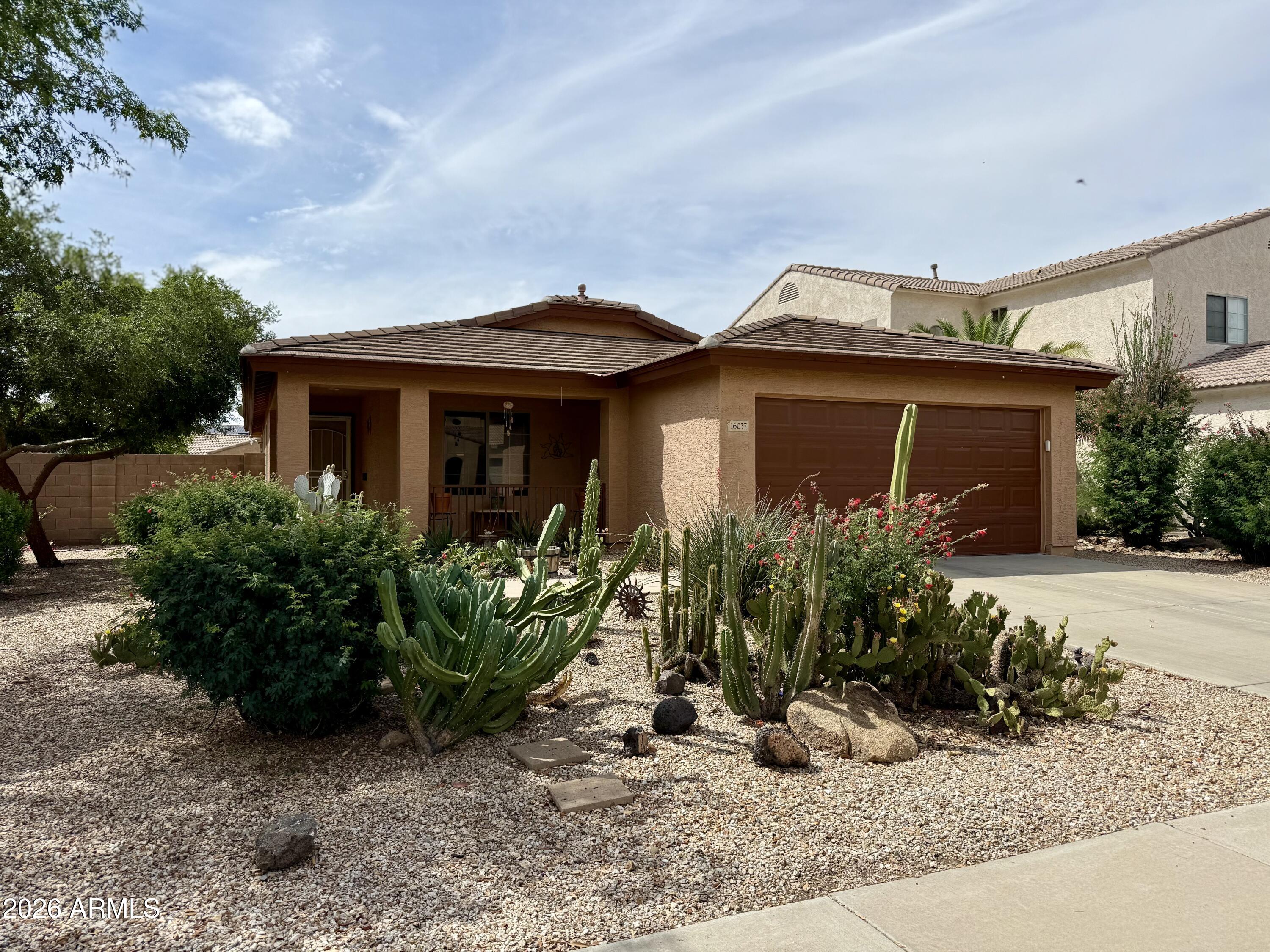 16037 W CARIBBEAN Lane, Surprise, AZ 85379 — Photo 1 of 14