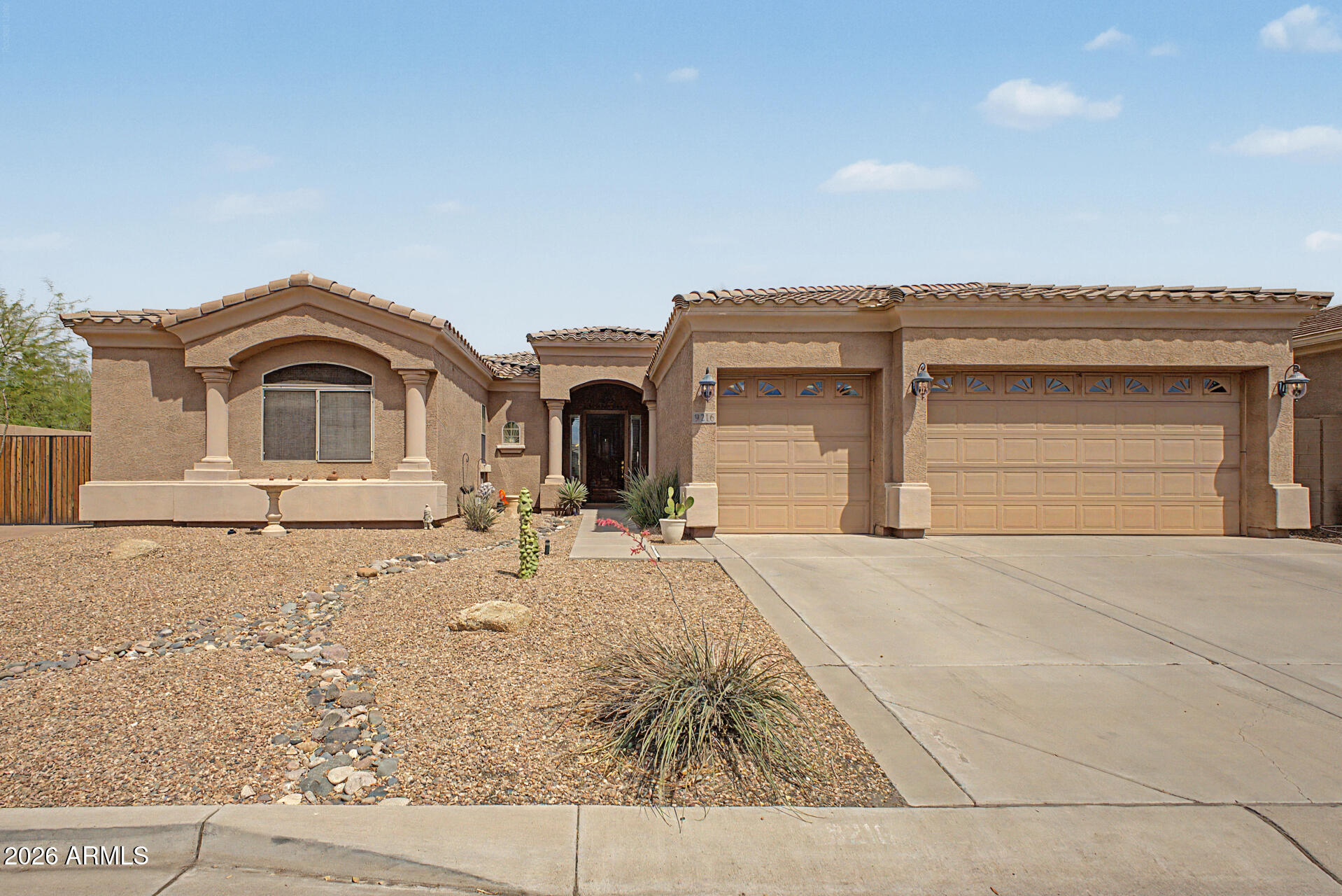 9216 E GOLDEN Street, Mesa, AZ 85207 — Photo 1 of 38