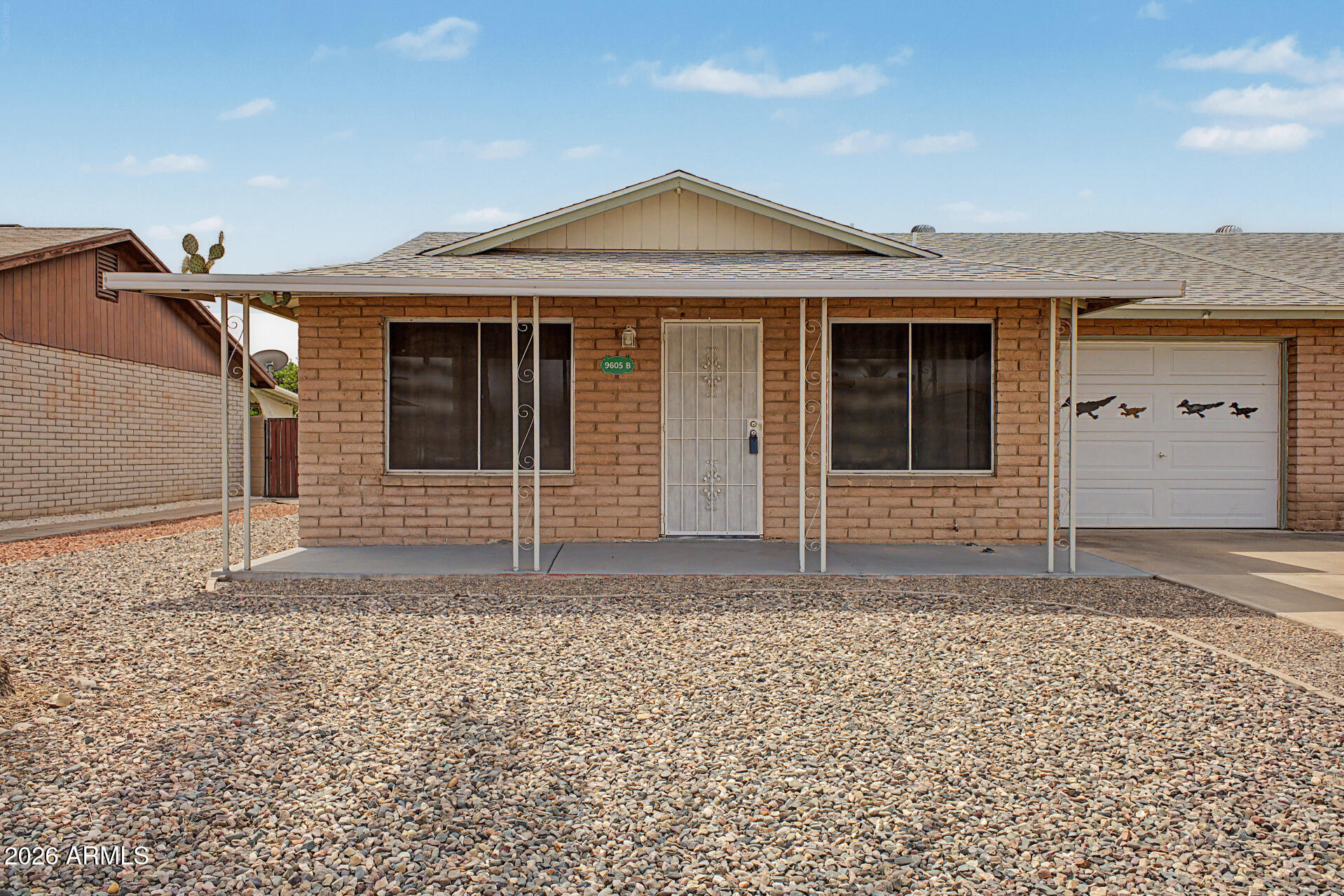 9605 W MOUNTAIN VIEW Road B, Peoria, AZ 85345 — Photo 1 of 40