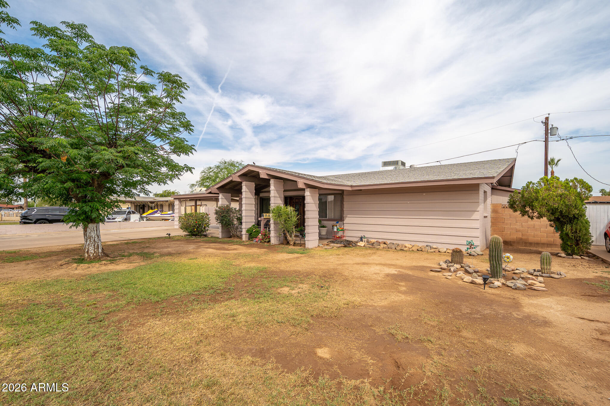 6238 W ELM Street, Phoenix, AZ 85033 — Photo 1 of 43