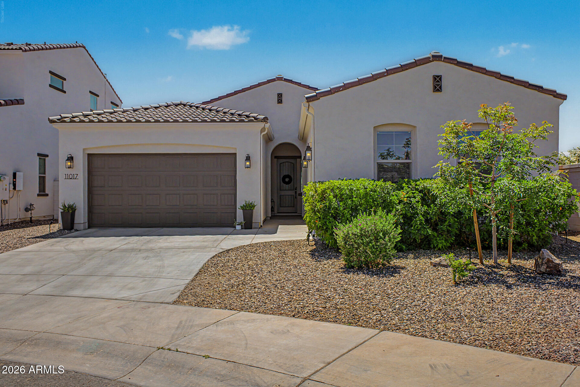11017 E ULYSSES Avenue, Mesa, AZ 85212 — Photo 1 of 41