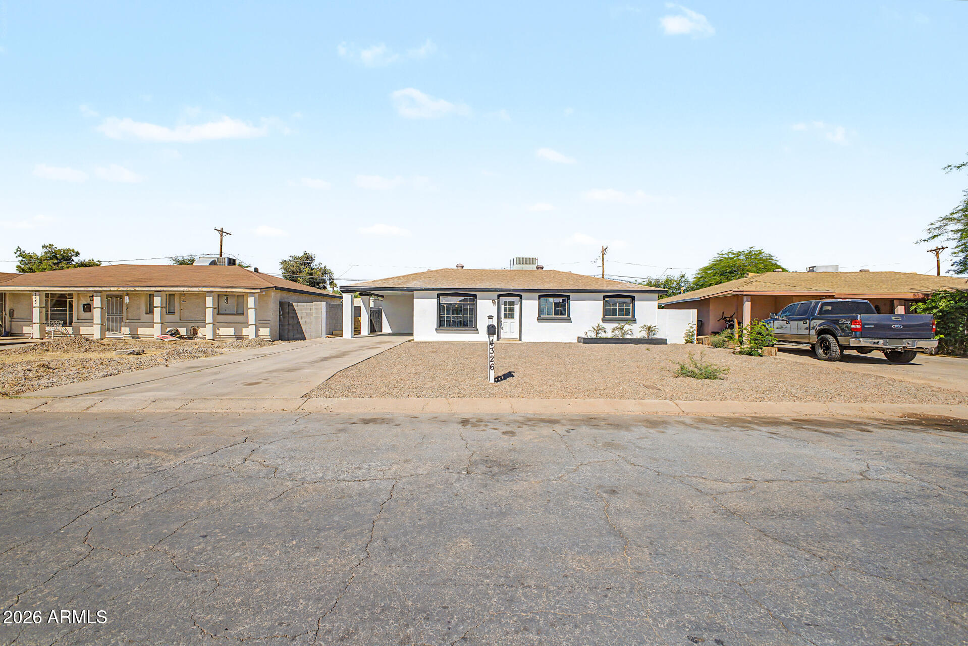 4326 N 50TH Avenue, Phoenix, AZ 85031 — Photo 1 of 30