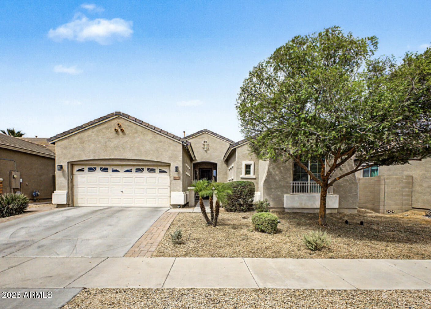 16384 W CORTEZ Street, Surprise, AZ 85388 — Photo 1 of 29