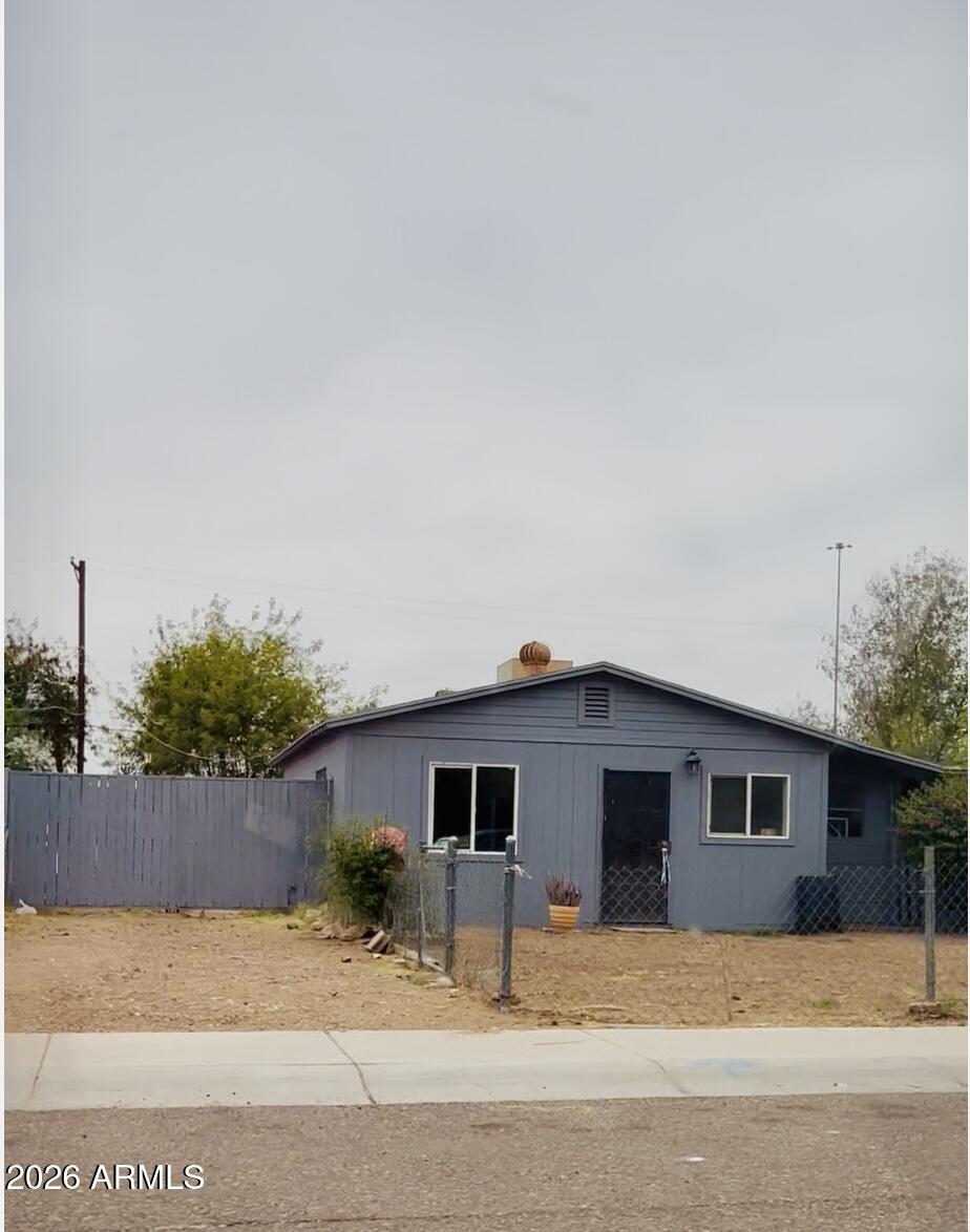 6822 N 24TH Drive, Phoenix, AZ 85015 — Photo 1 of 8