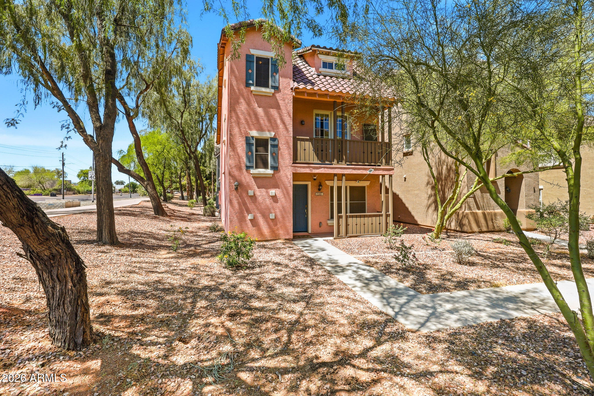 2107 E HUNTINGTON Drive, Phoenix, AZ 85040 — Photo 1 of 38