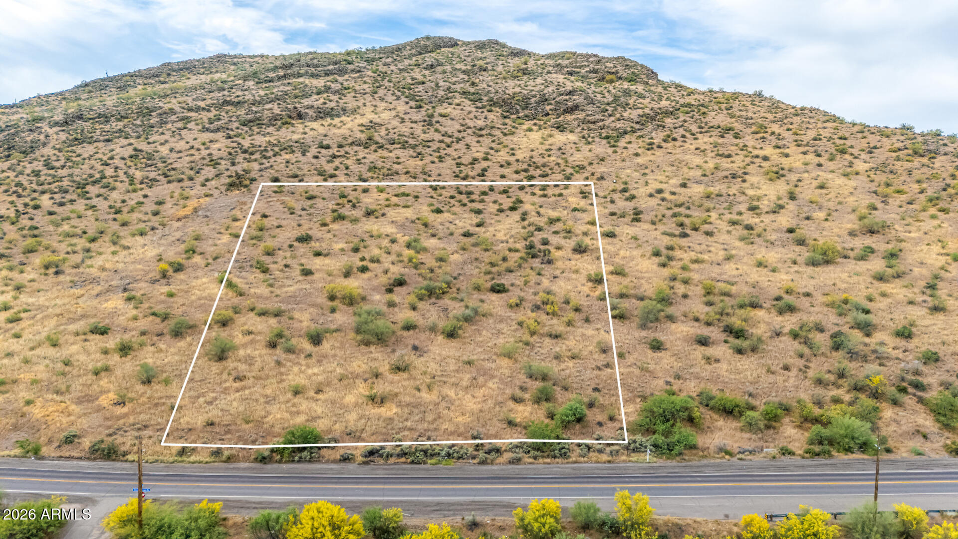 7xx E Circle Mountain Road -, New River, AZ 85087 — Photo 1 of 13