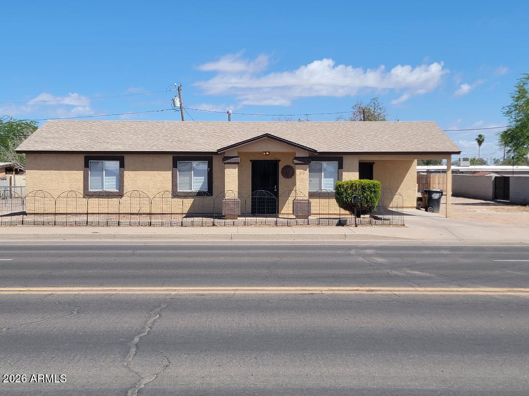 610 W COOLIDGE Avenue, Coolidge, AZ 85128 — Photo 1 of 37