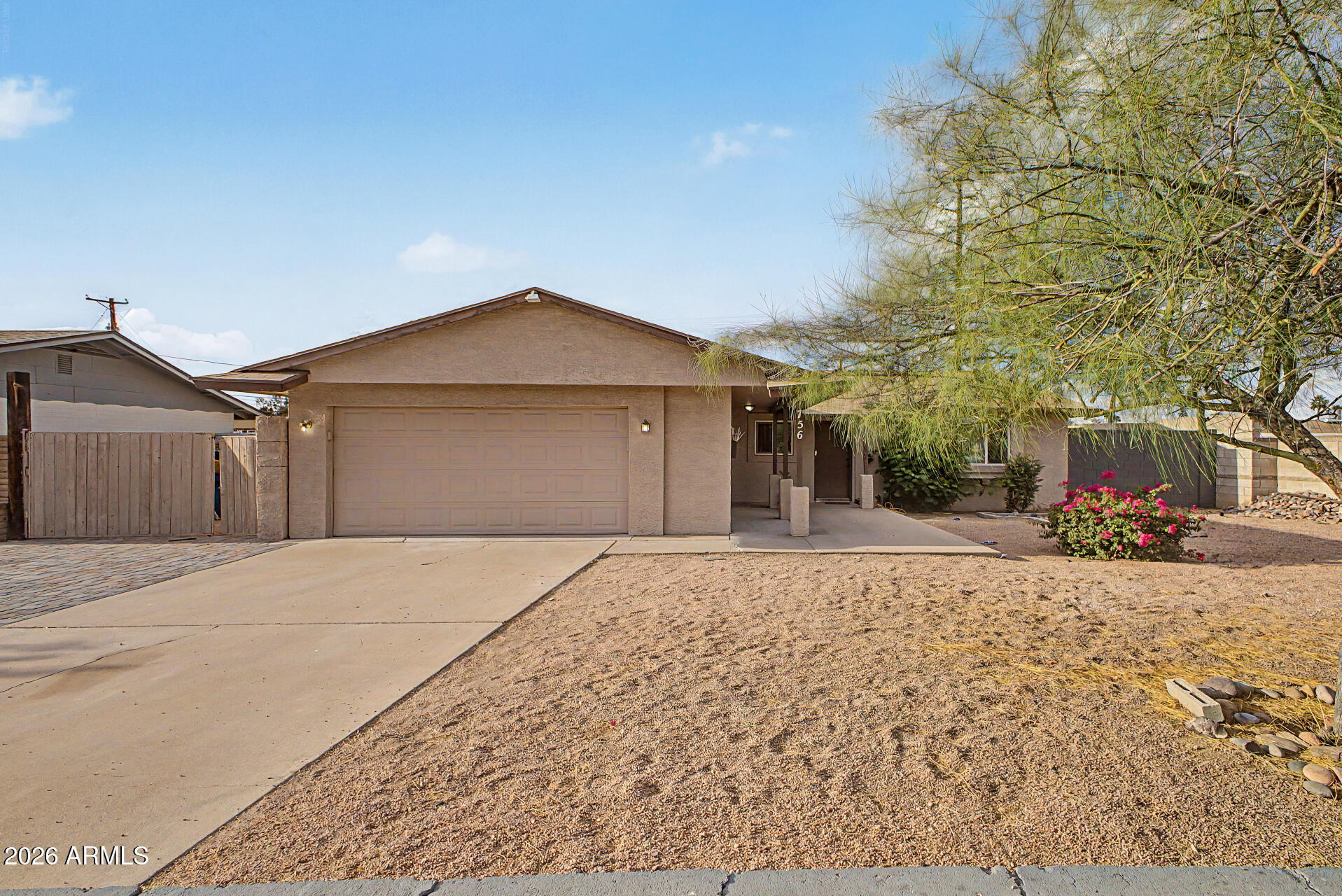 756 E LOYOLA Drive, Tempe, AZ 85282 — Photo 1 of 24