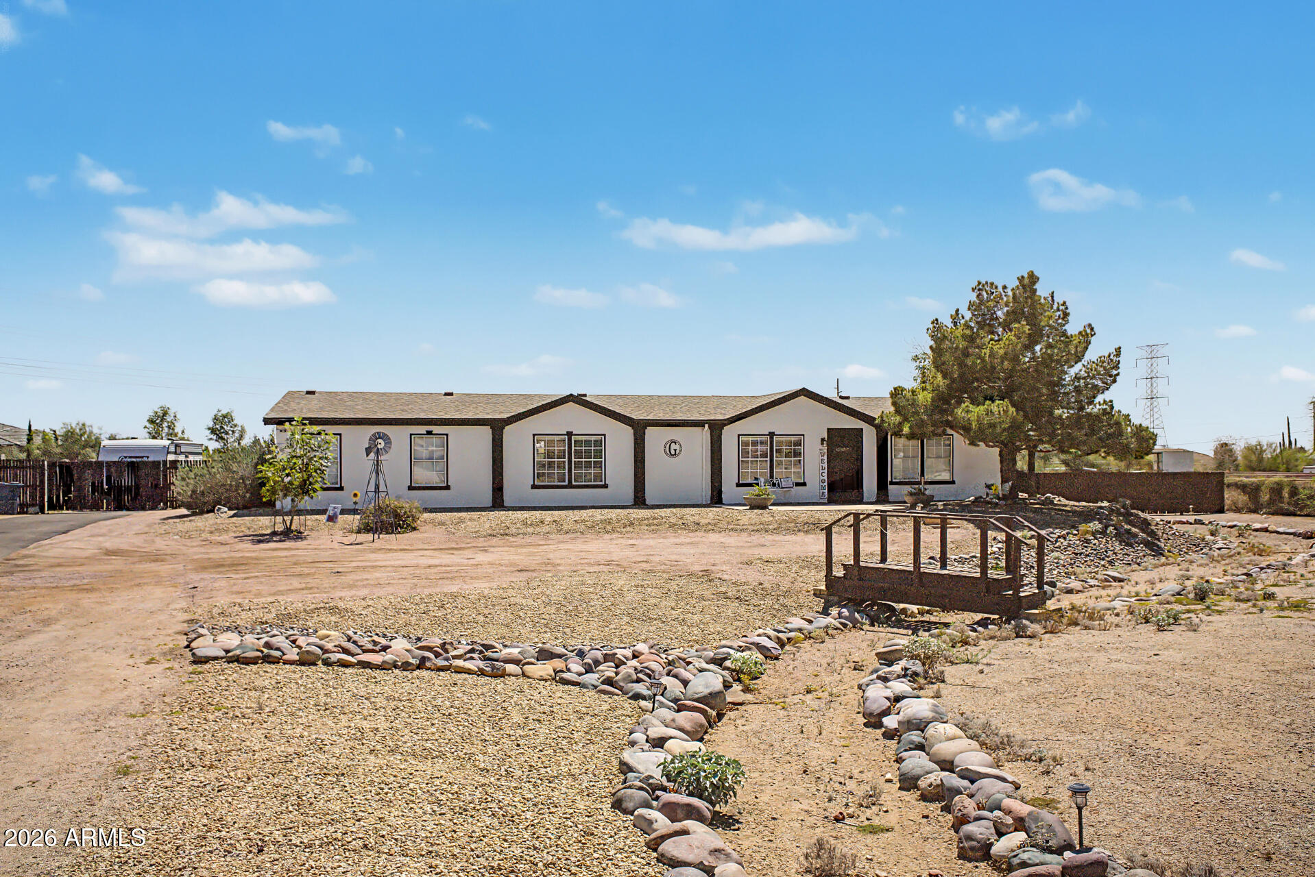 9815 E BROWN Road, Mesa, AZ 85207 — Photo 1 of 31
