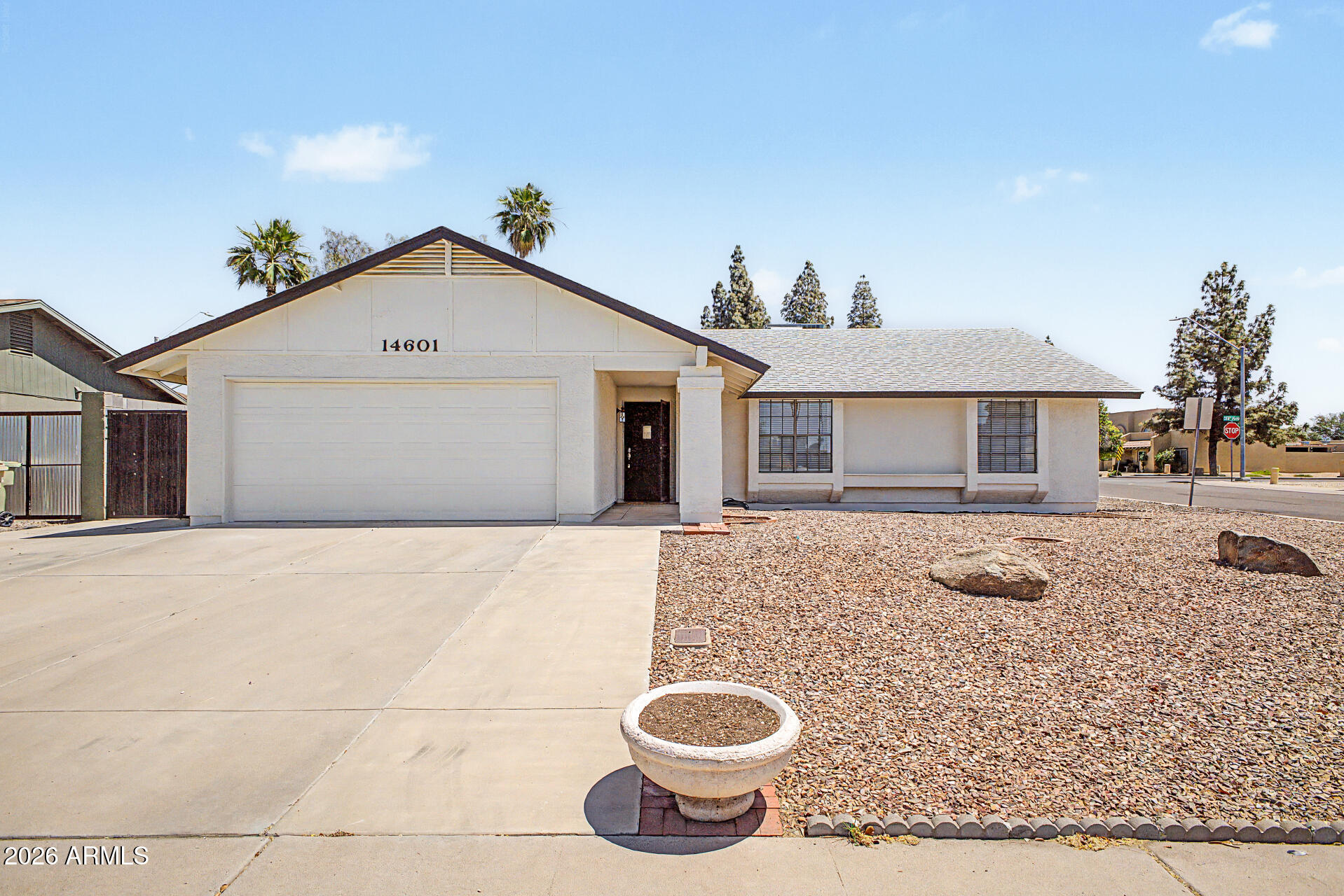 14601 N 59TH Drive, Glendale, AZ 85306 — Photo 1 of 24