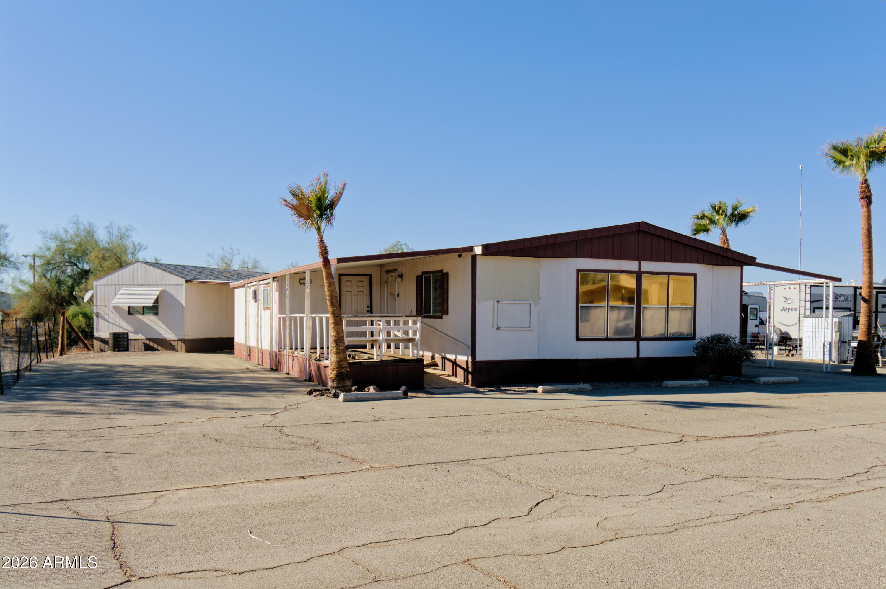 394 N CENTRAL Boulevard, Quartzsite, AZ 85346 — Photo 1 of 38