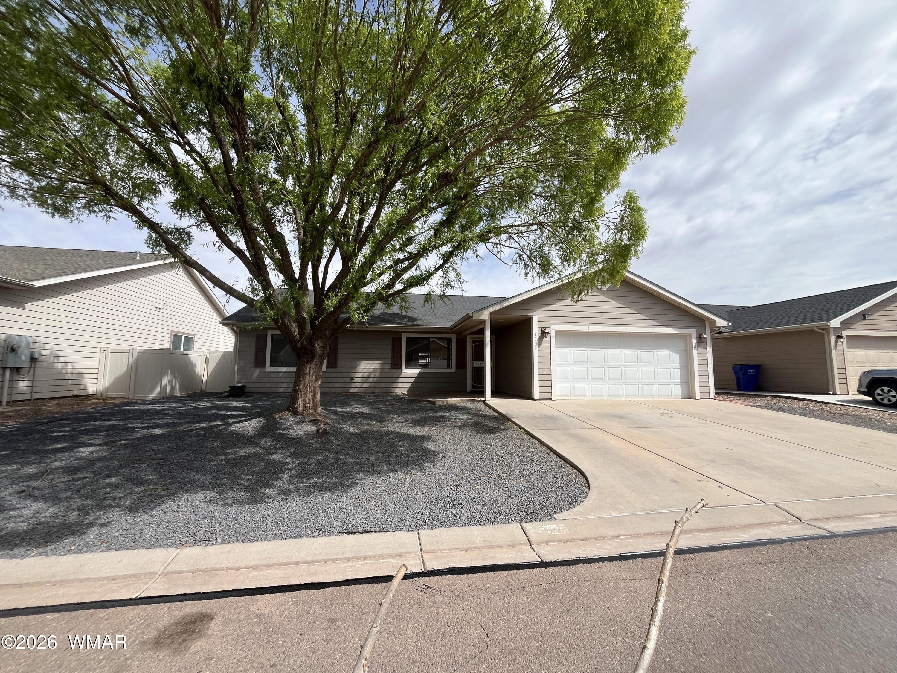 1060 E Adams Street, Snowflake, AZ 85937