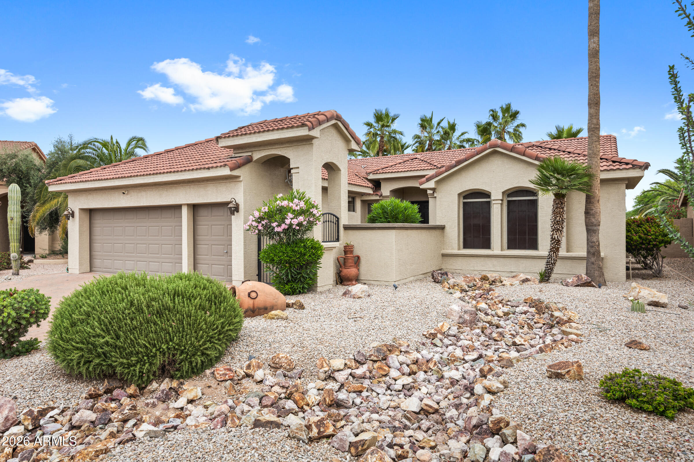 24623 S Rocky Brook Drive, Sun Lakes, AZ 85248 — Photo 1 of 61
