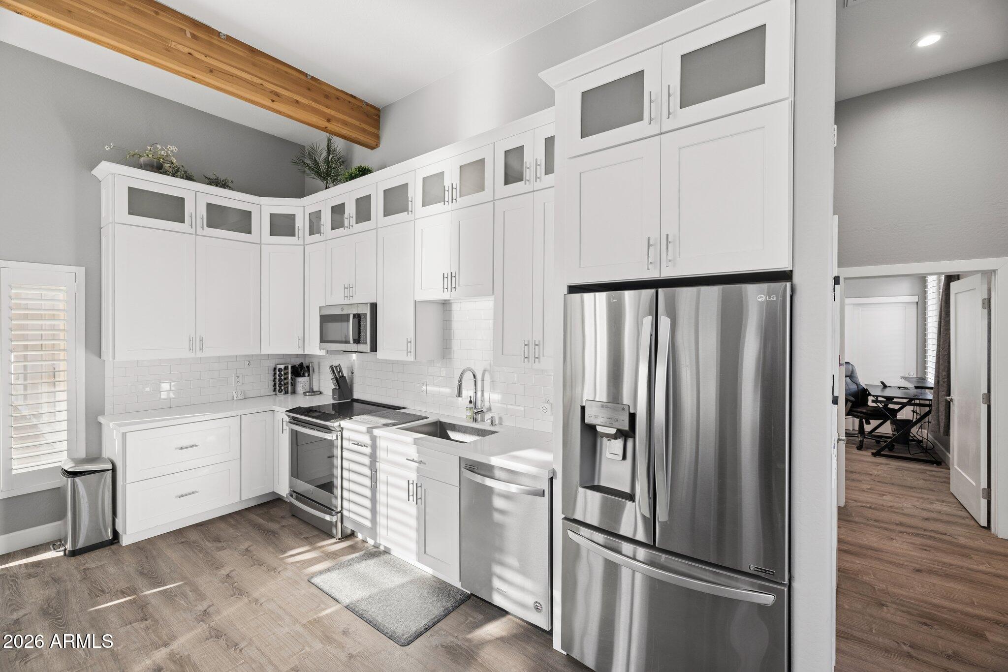 Thumbnail 60