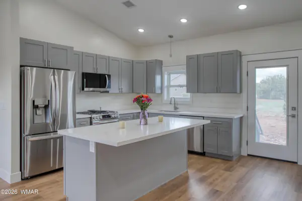 1100 S Lorenzo Sitgreaves Drive, Show Low, AZ 85901