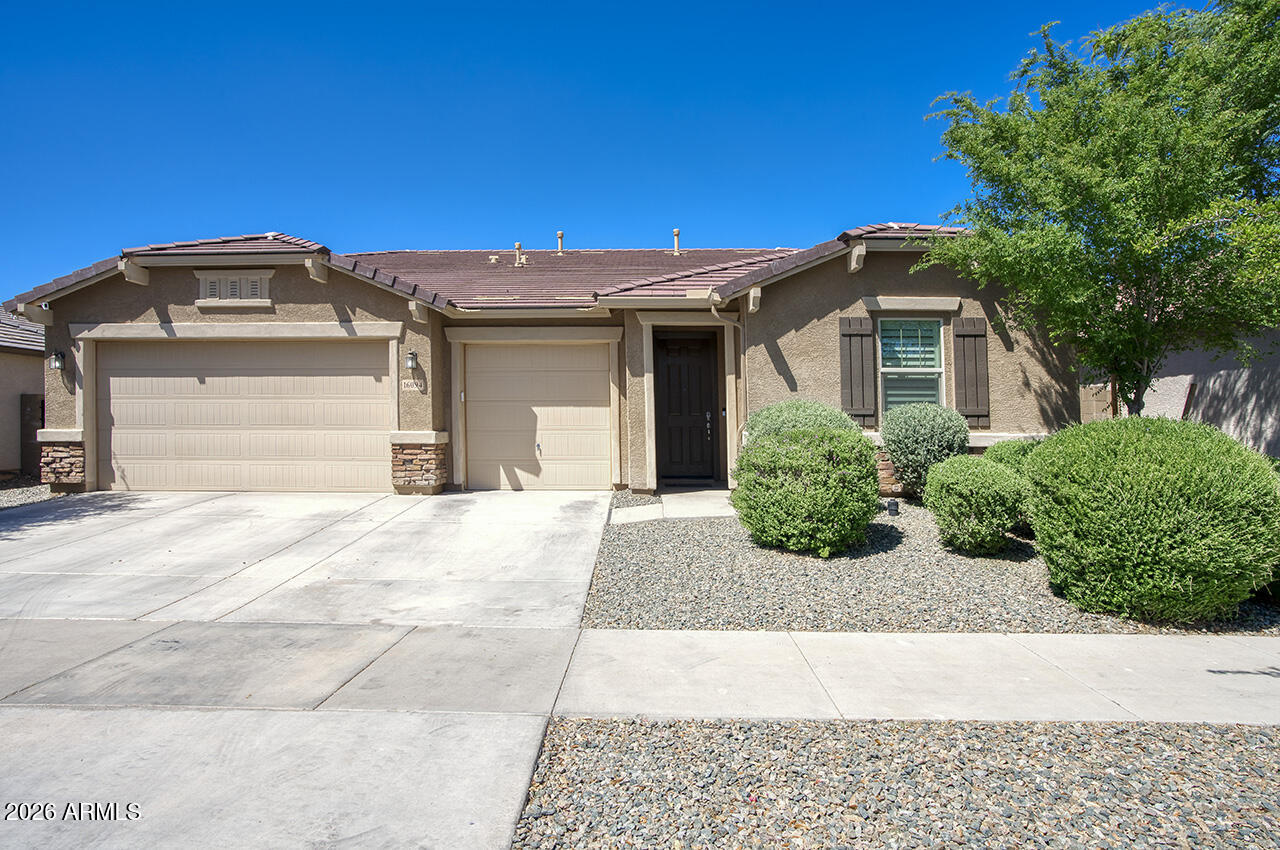 16094 W DESERT HILLS Drive, Surprise, AZ 85379 — Photo 1 of 23