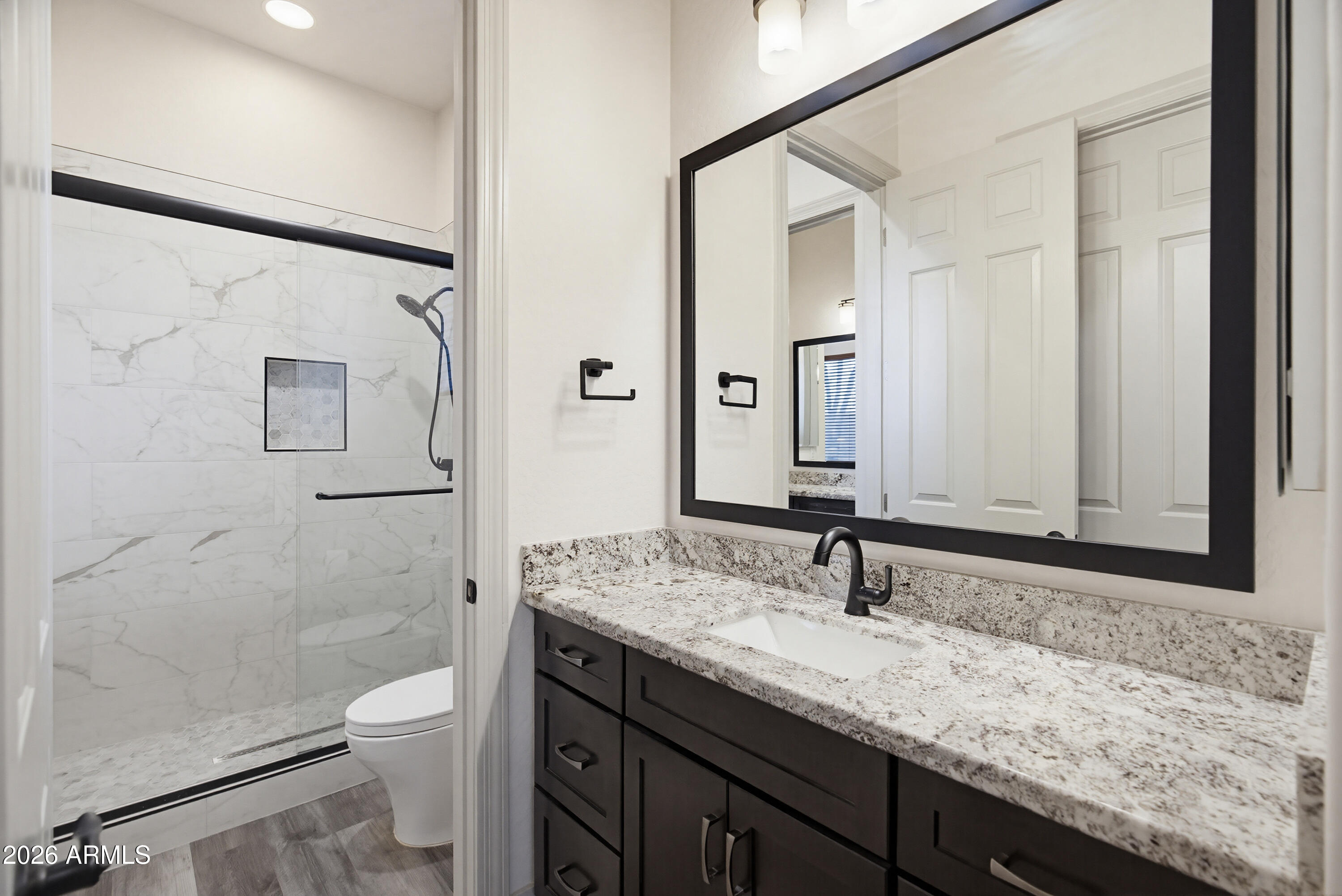 Thumbnail 34