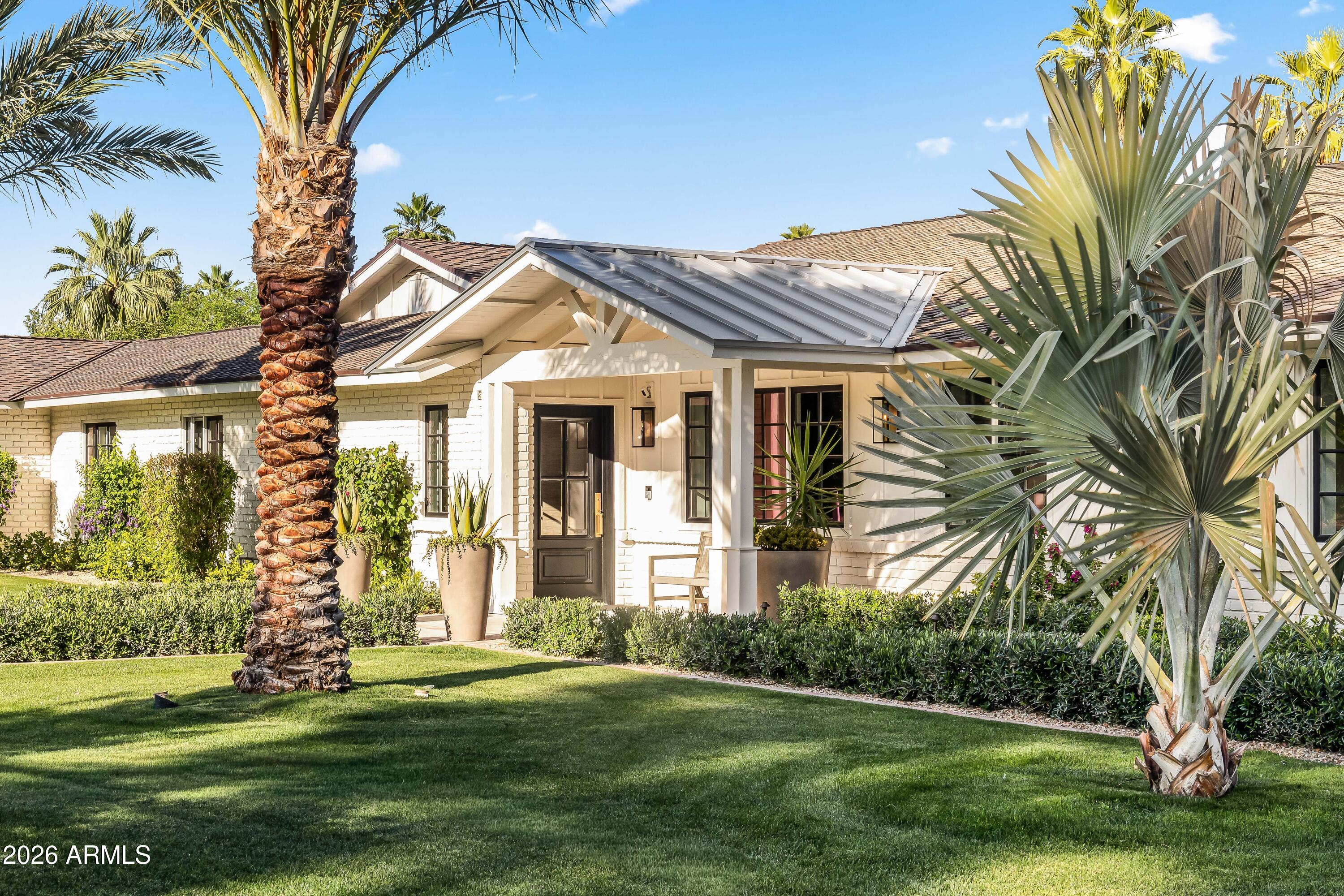5801 N 70TH Place, Paradise Valley, AZ 85253 — Photo 1 of 37