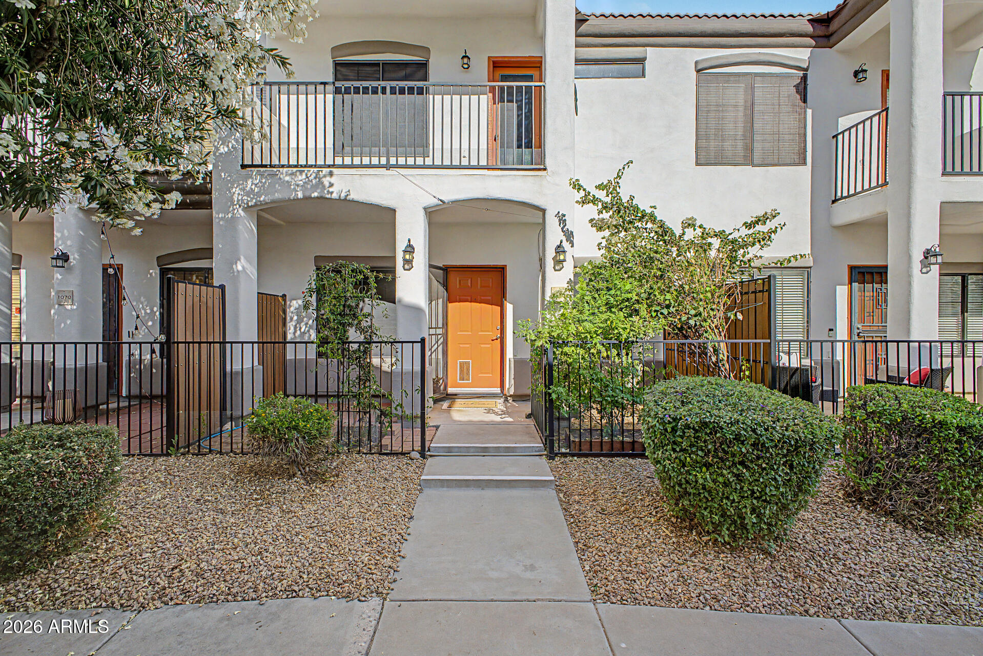 3150 E BEARDSLEY Road 1071, Phoenix, AZ 85050 — Photo 1 of 42