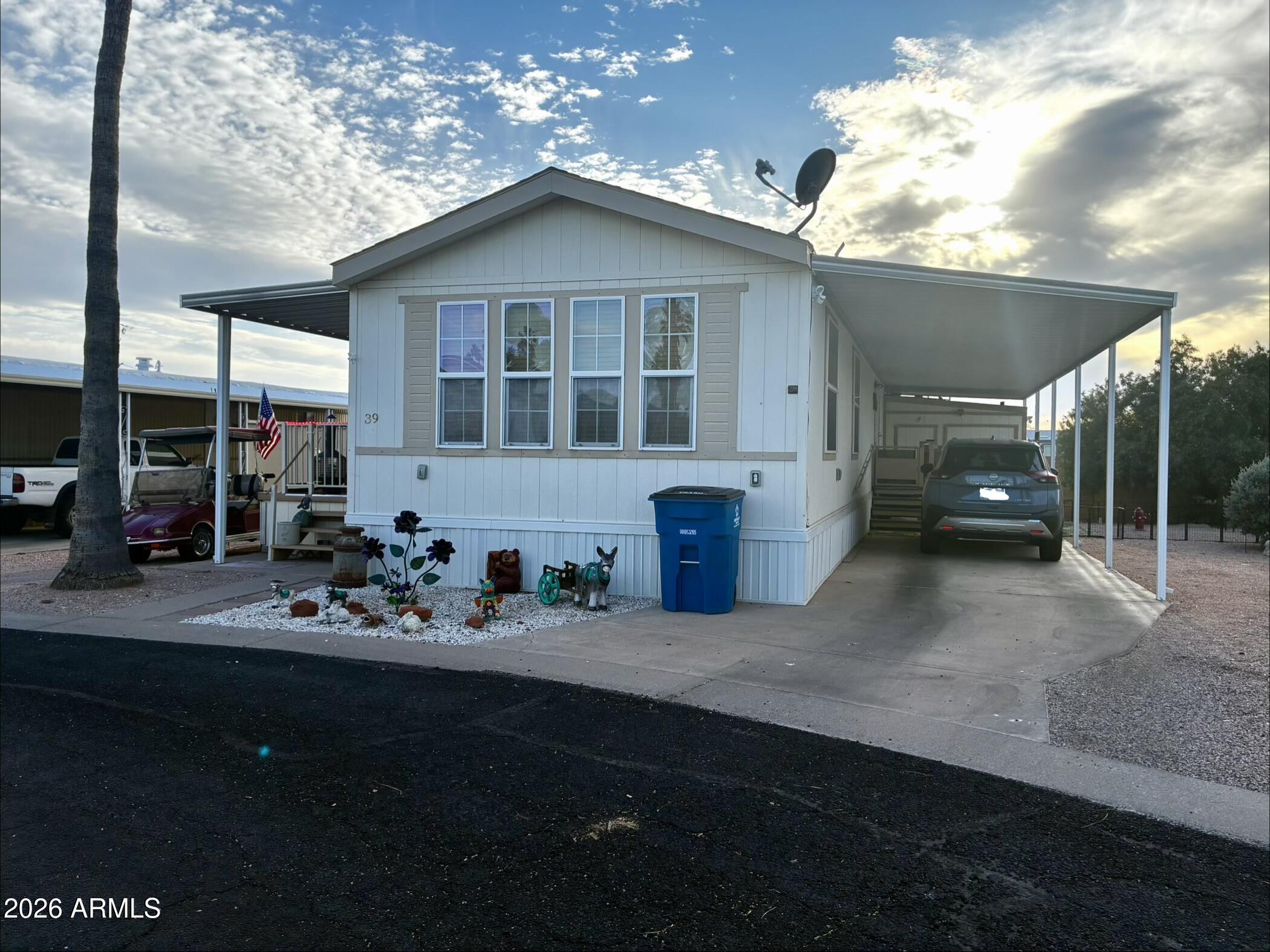 2900 W Superstition Boulevard 39, Apache Junction, AZ 85120 — Photo 1 of 19