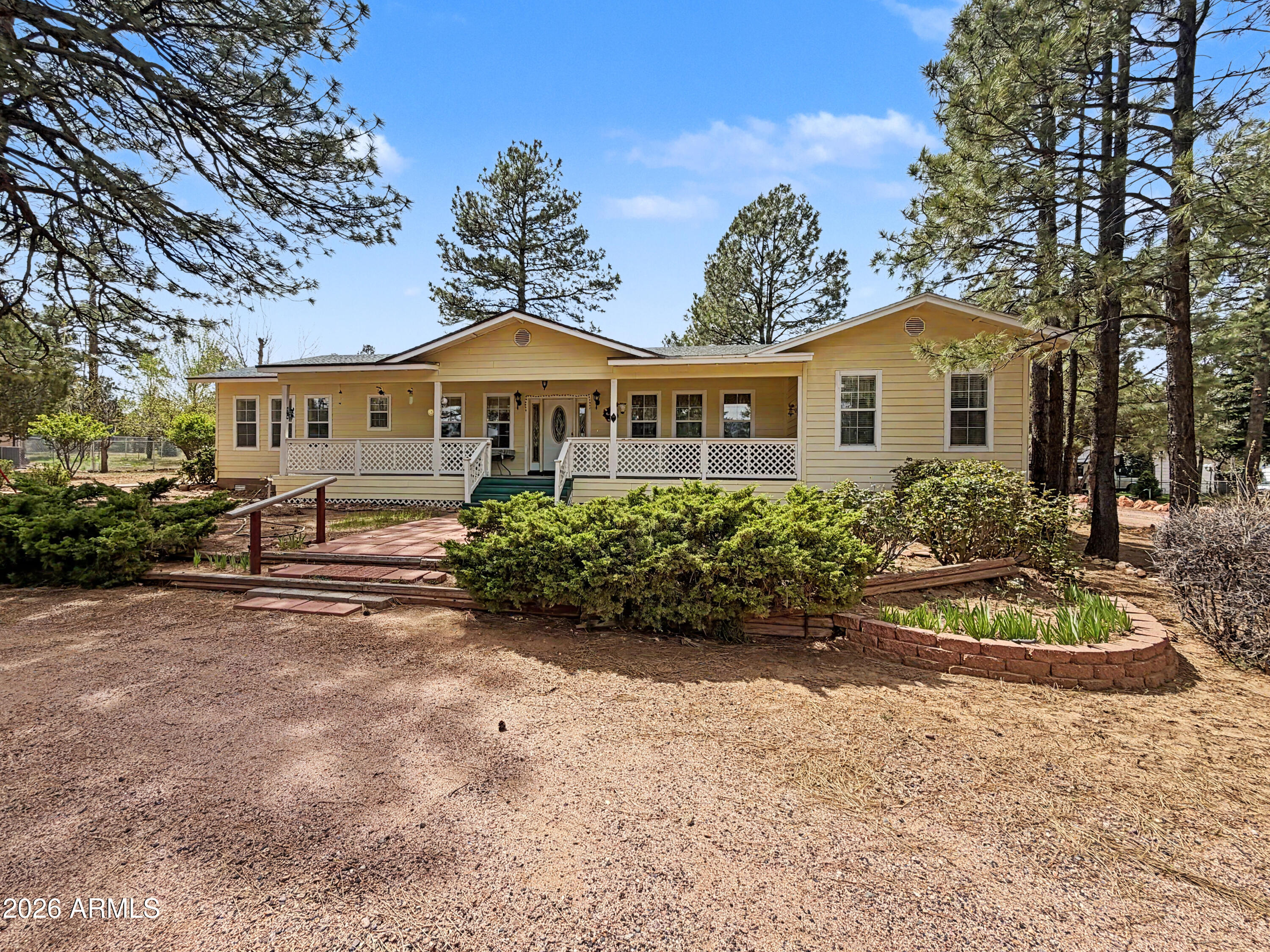 2980 PINE RIM Road, Overgaard, AZ 85933 — Photo 1 of 14