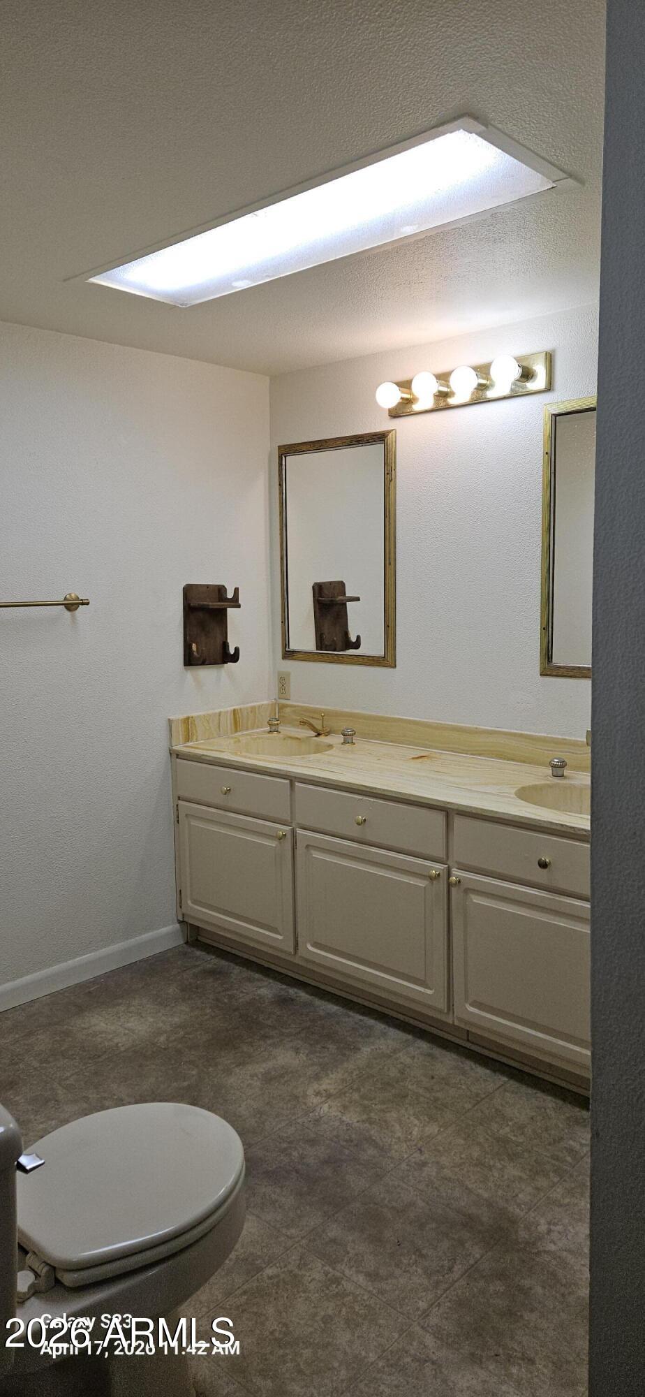 Thumbnail 27