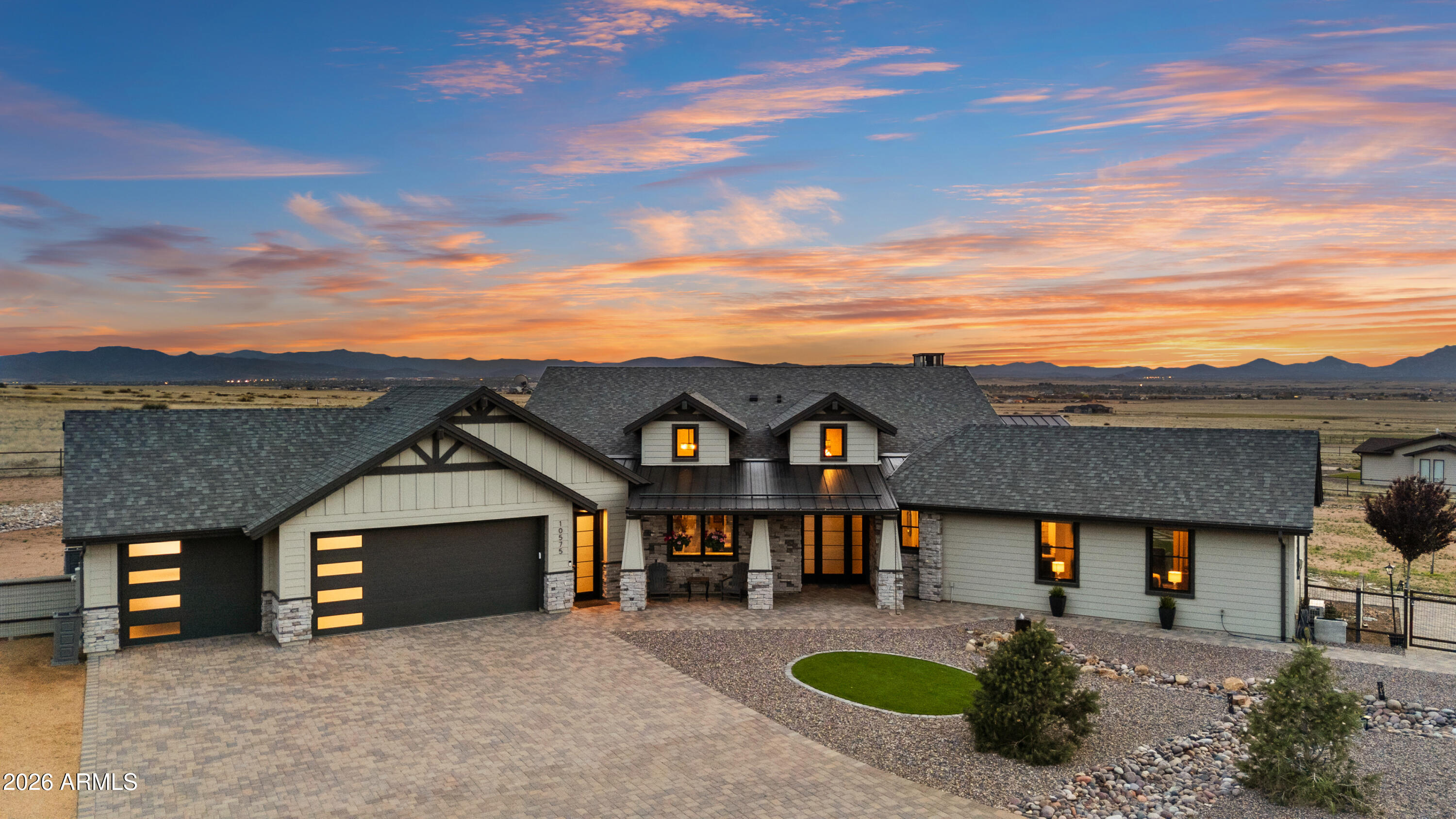 10575 E Desert Winds Way, Prescott Valley, AZ 86315 — Photo 1 of 44
