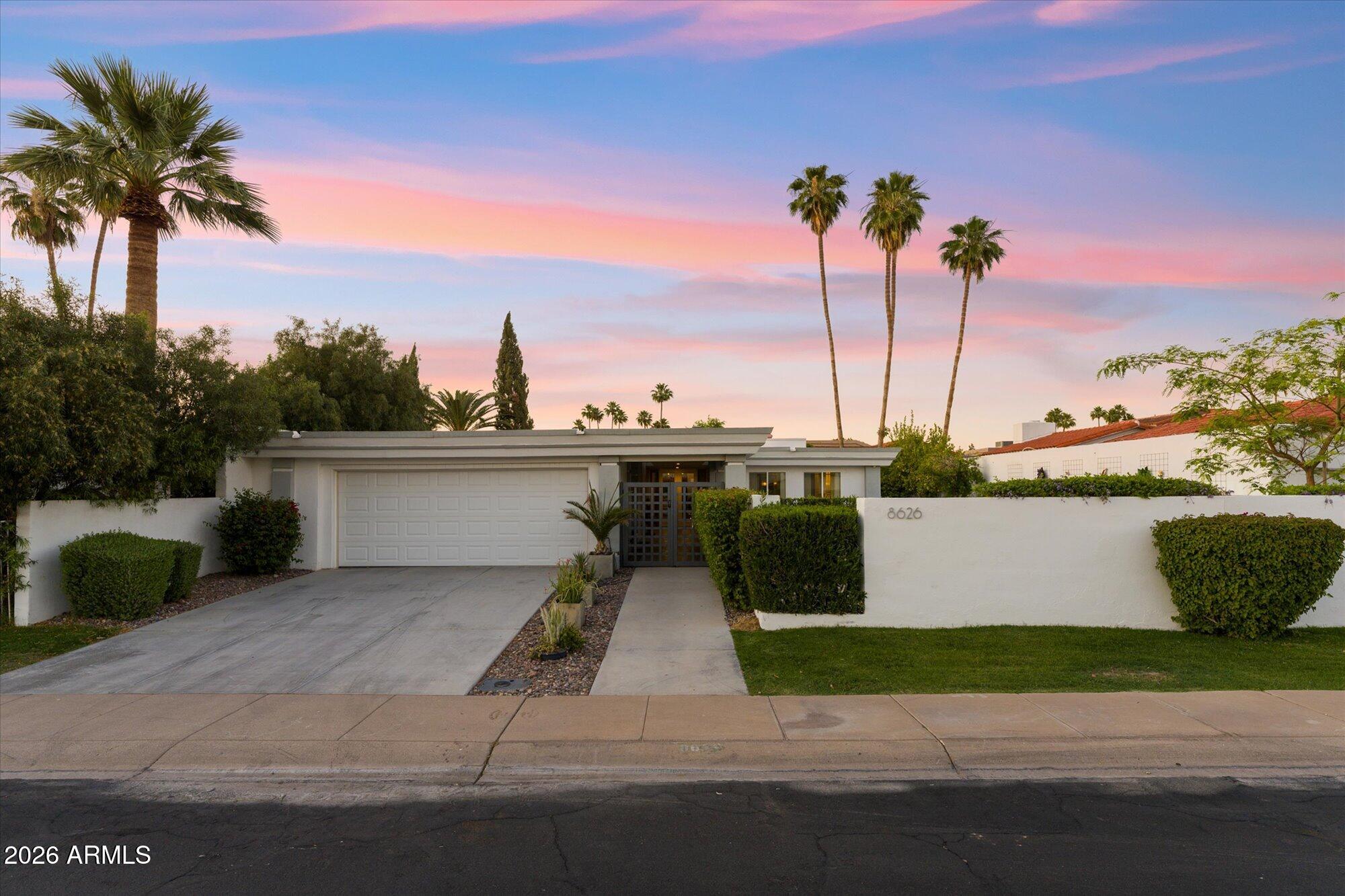 8626 E Via De La Escuela, Scottsdale, AZ 85258 — Photo 1 of 34