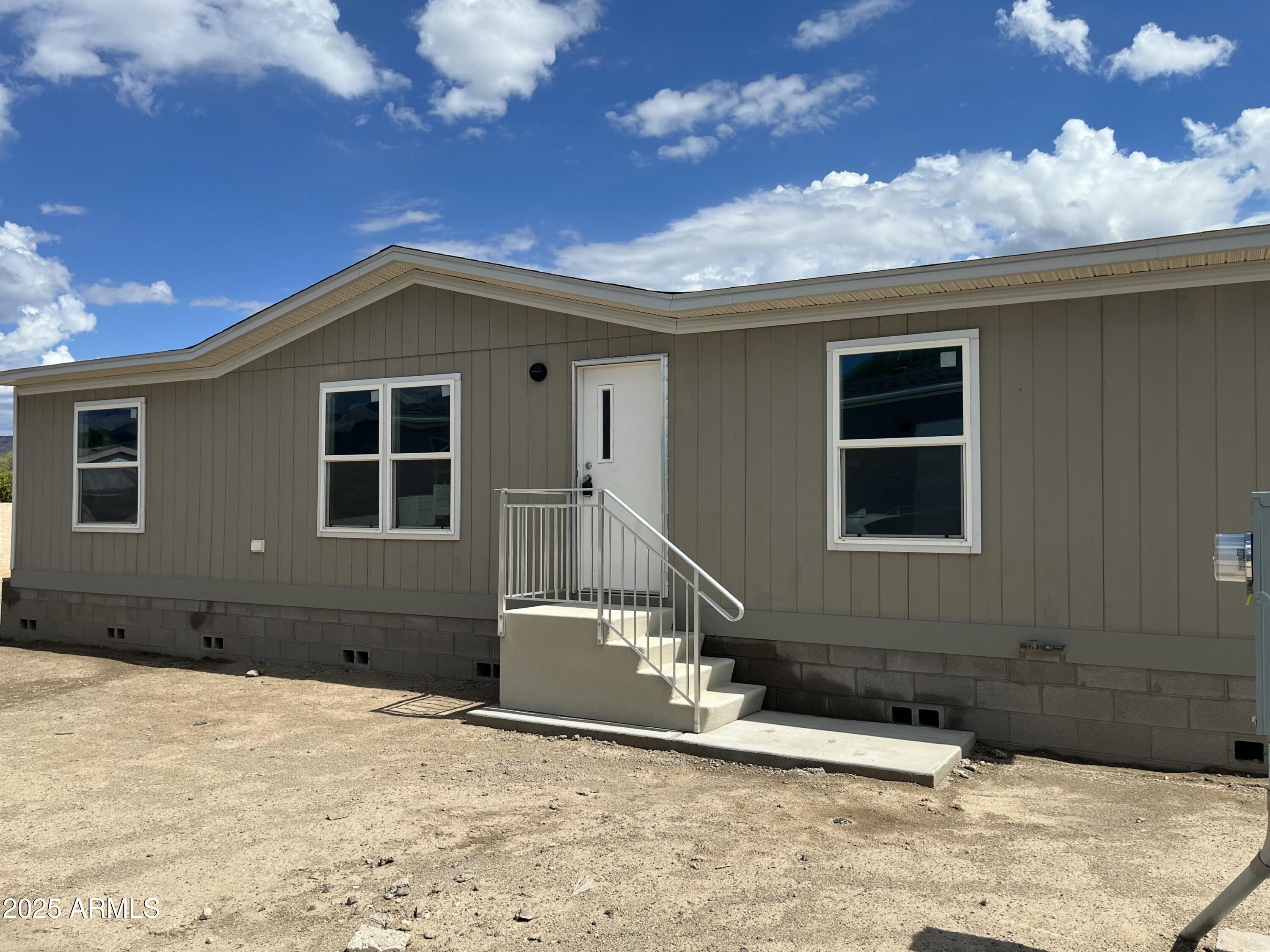 19500 E GREGORY Street 16, Black Canyon City, AZ 85324 — Photo 1 of 27