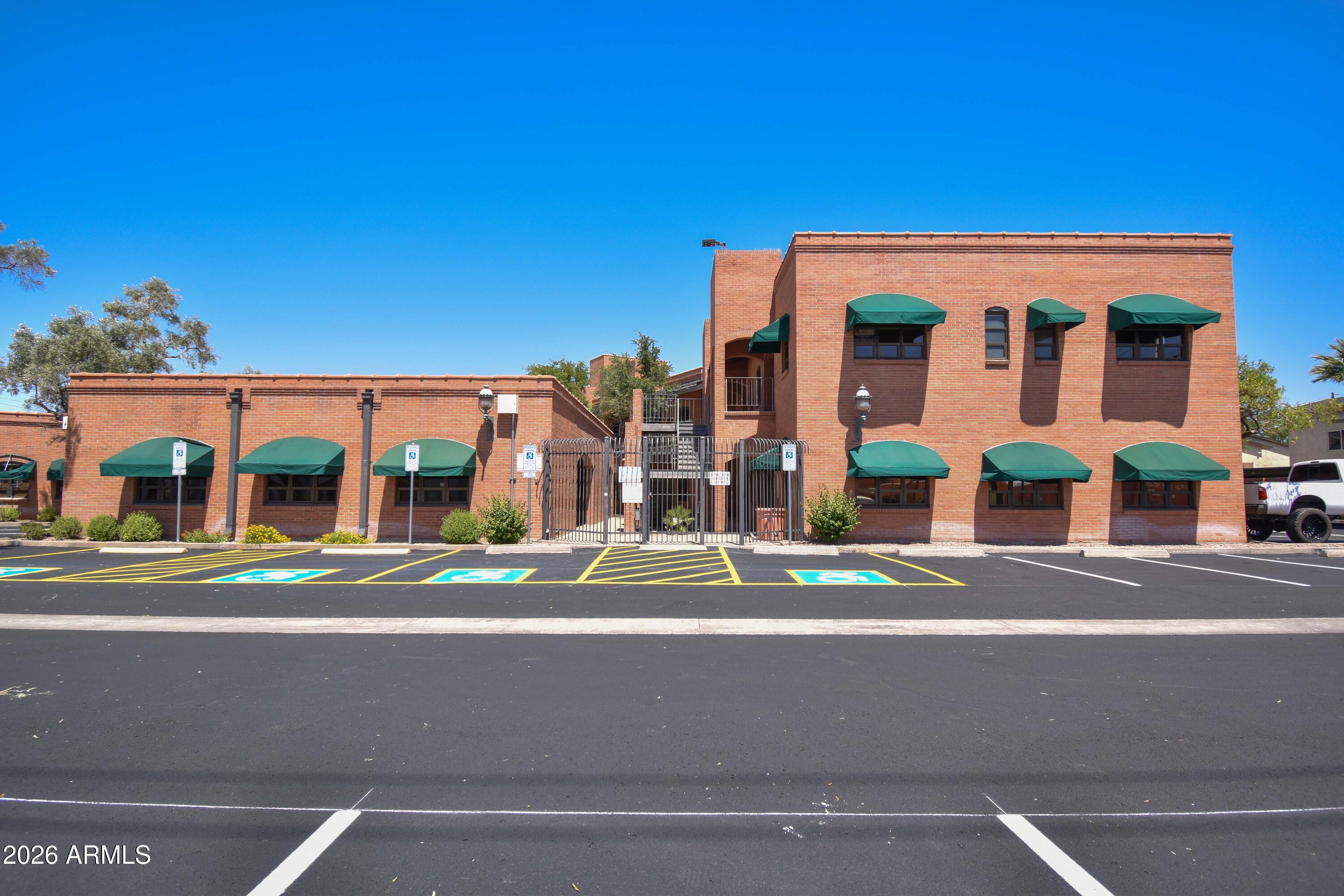 2701 N 16TH Street 210, Phoenix, AZ 85006 — Photo 1 of 18
